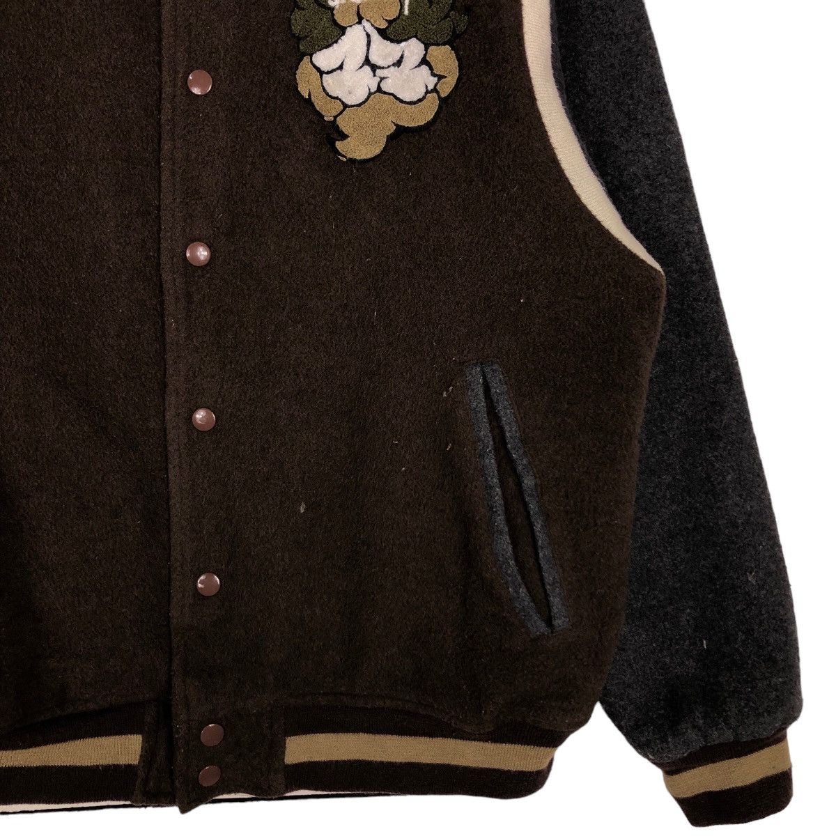 Japanese Brand 🔥 Vintage Varsity Bomber Jacket Snezzy Japan Big Logo Size US XL / EU 56 / 4 - 5 Thumbnail