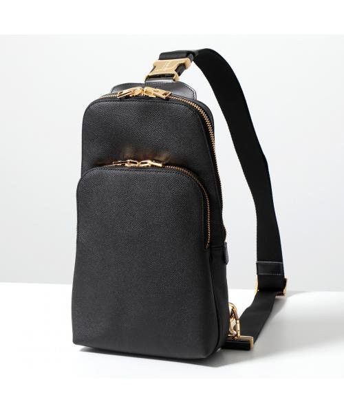 o1w1db10225 H0420 Size: OS Small Sling Backpack Bag Bag