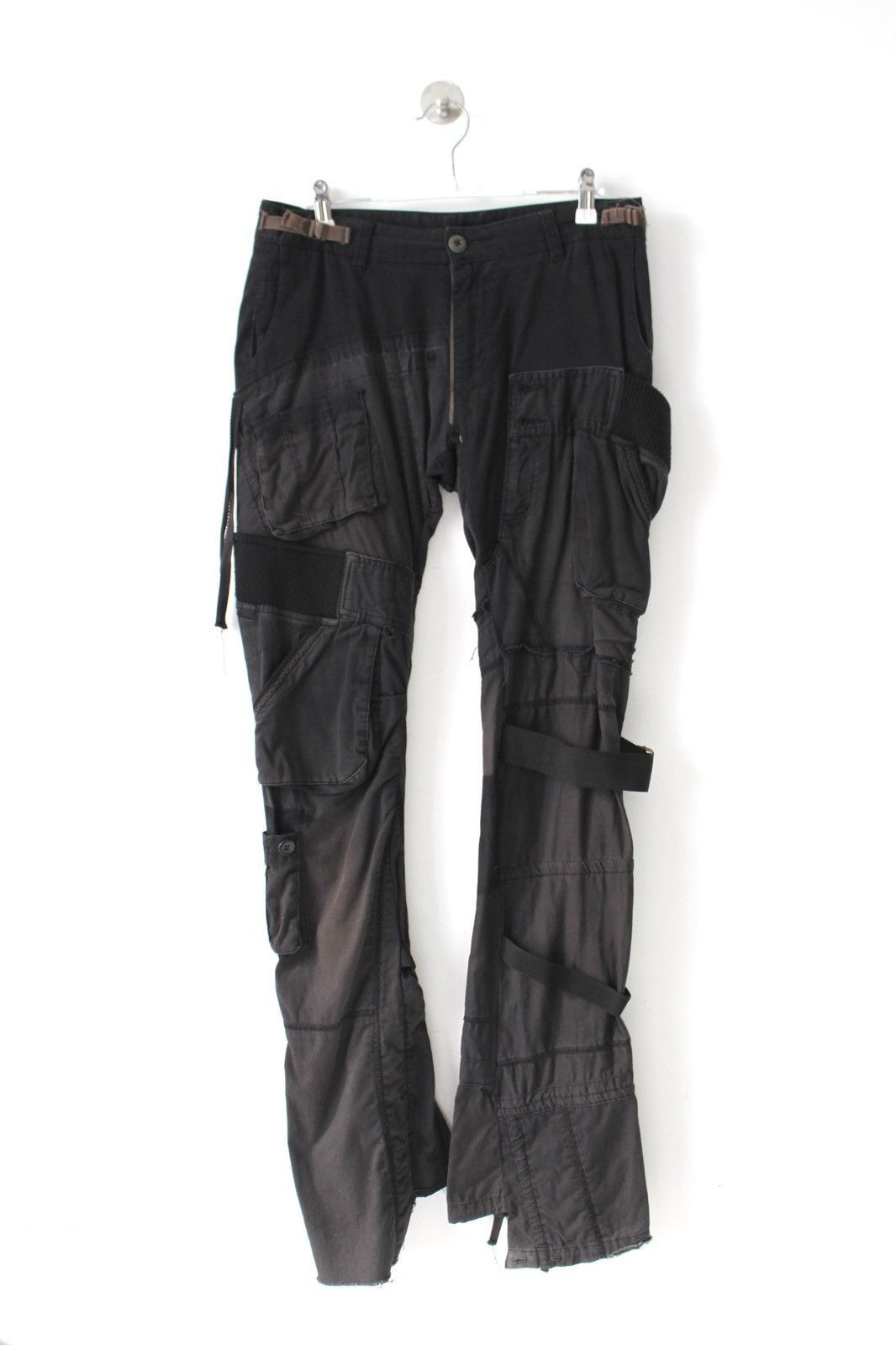 If Six Was Nine 2000S JAPANESE RECONSTRUCTED MULTI-POCKET DISTRESSED PANTS Size US 30 / EU 46 - 1 Thumbnail