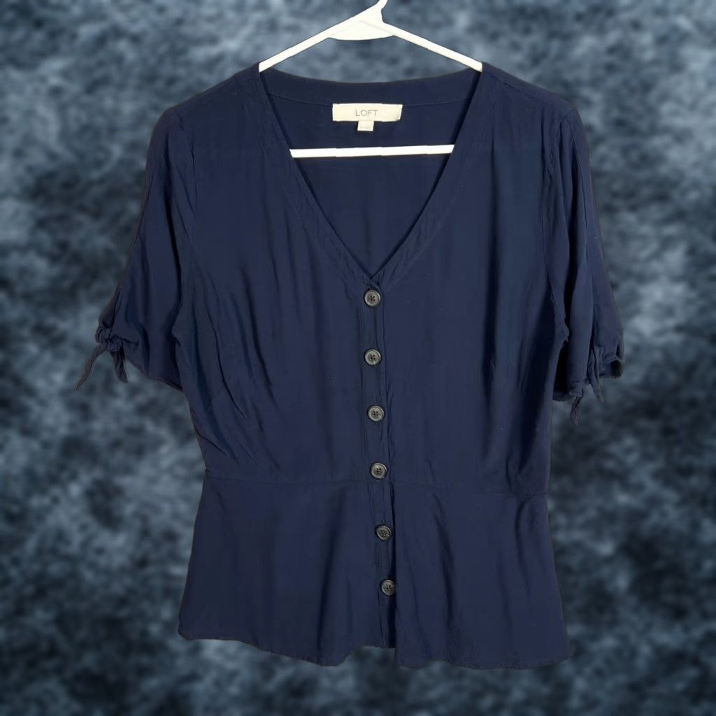 Loft VINTAGE Loft Womens 0 V-Neck Button Front Navy Blue Top Shirt Short Sleeve Mens? Size XS / US 0-2 / IT 36-38 - 1 Thumbnail