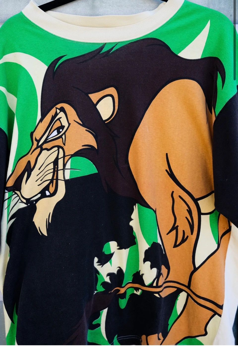 Vintage The Lion King AOP (Scar) Size US XL / EU 56 / 4 - 3 Thumbnail