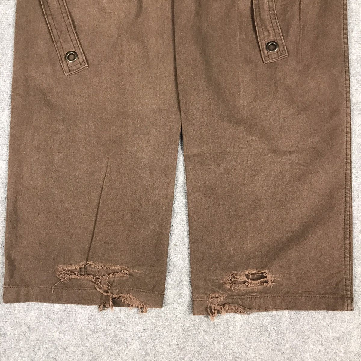 Japanese Brand JAPANESE BRAND DESIGN STYLE BAGGY TACTICAL PANTS Size US 28 / EU 44 - 8 Thumbnail