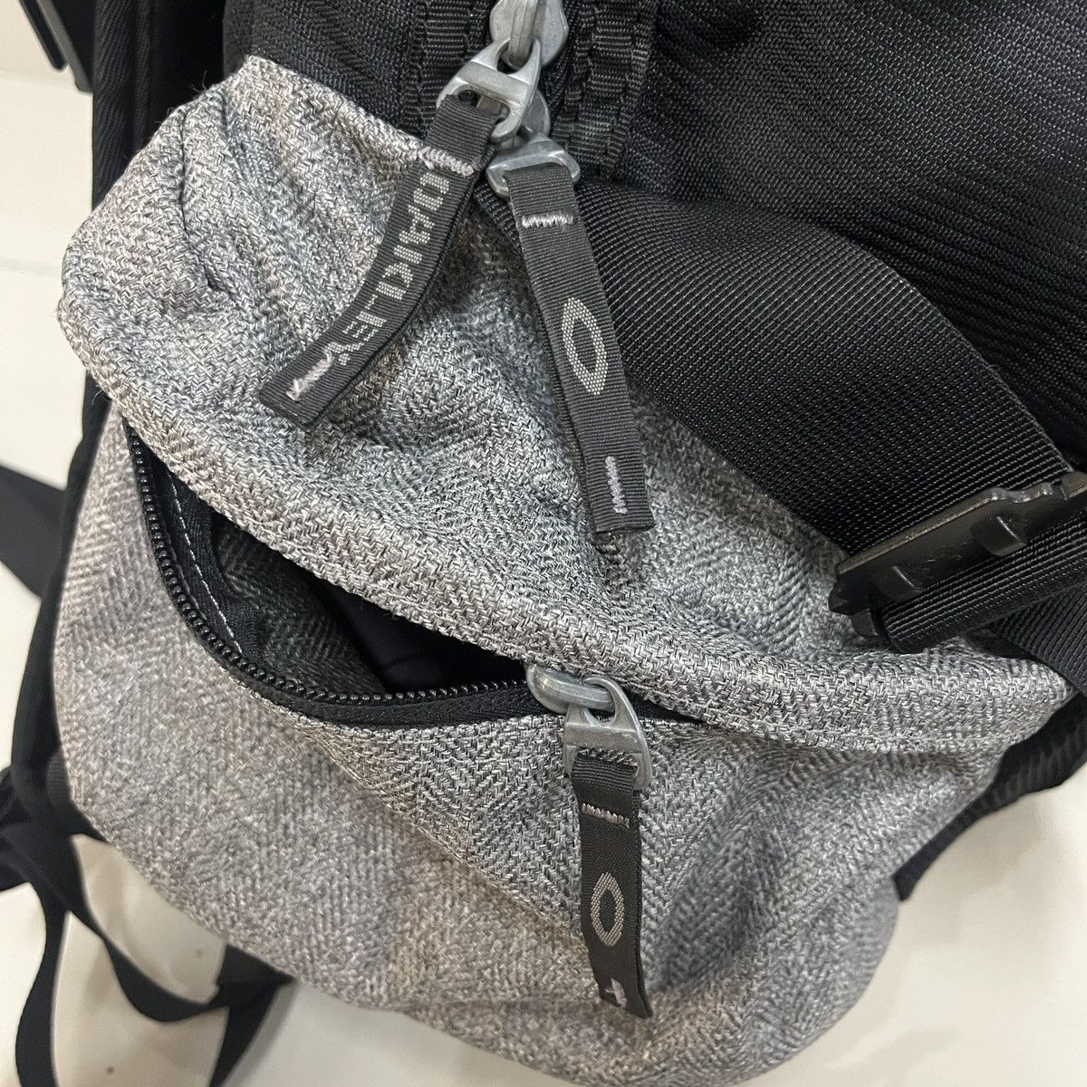 Oakley × Vintage Vintage Oakley Icon 3.0 Tactical Backpack Size ONE SIZE - 6 Thumbnail