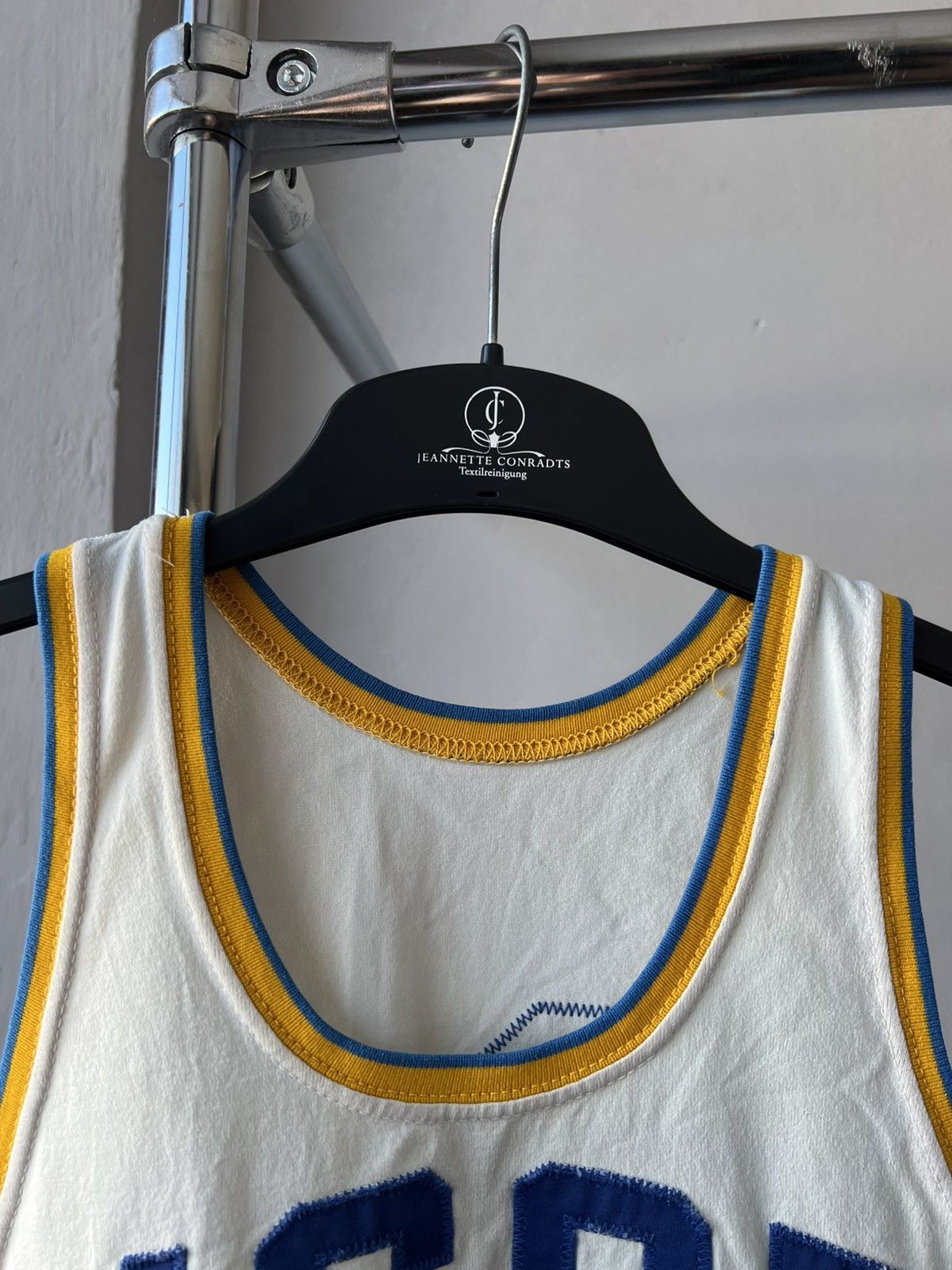 Vintage RARE! 70’S NCAA UCSD SAN DIEGO #21 SPARTAN BASKETBALLJERSEY Size US S / EU 44-46 / 1 - 6 Thumbnail