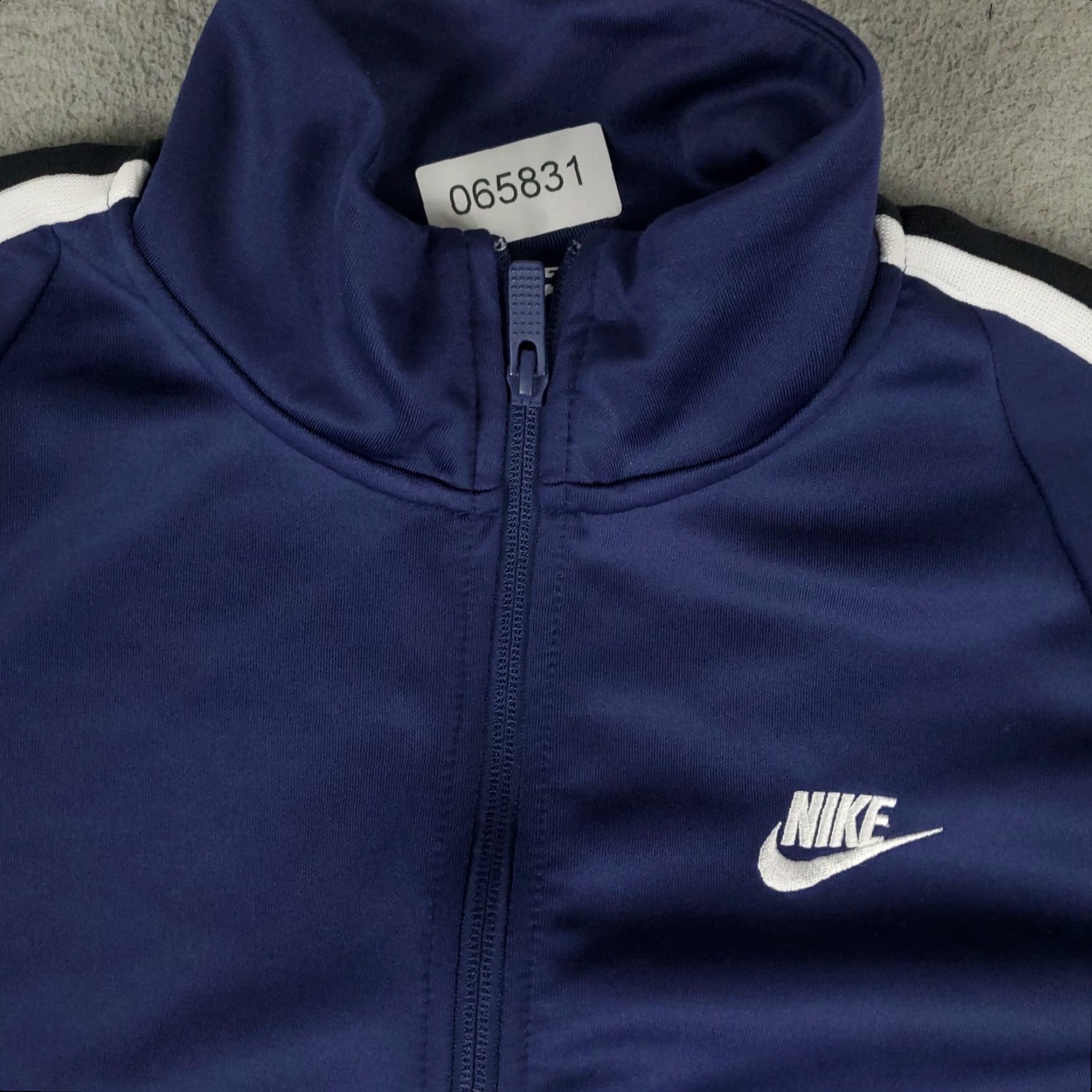 Nike Nike Jacket Mens Small Blue Full Zip Track Jacket Swoosh Lightweight Pockets Breathable Activewear Winter Fall Spring Sports Athleisure Classic Mens Size US S / EU 44-46 / 1 - 2 Thumbnail