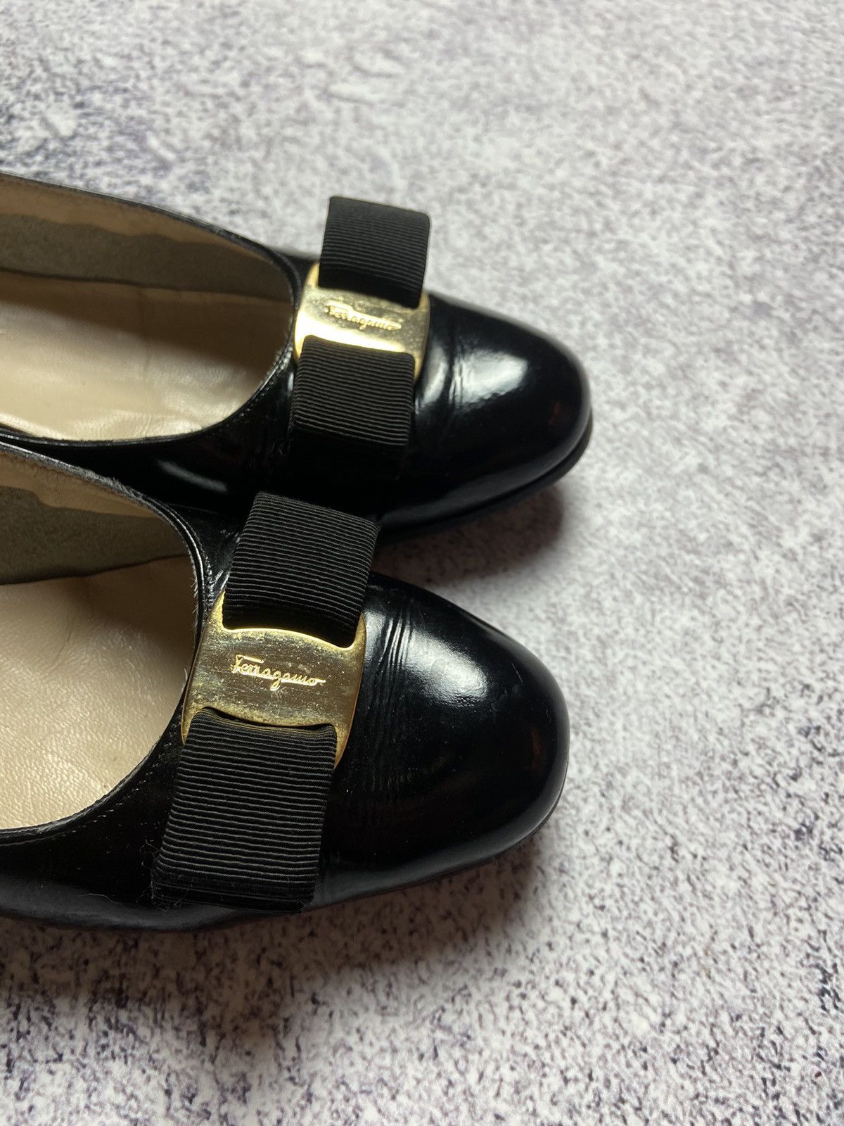 Designer × Salvatore Ferragamo Rare Selvatore Ferragamo Balet Shoes Designed Logo Sneakers Size US 7.5 / IT 37.5 - 11 Thumbnail