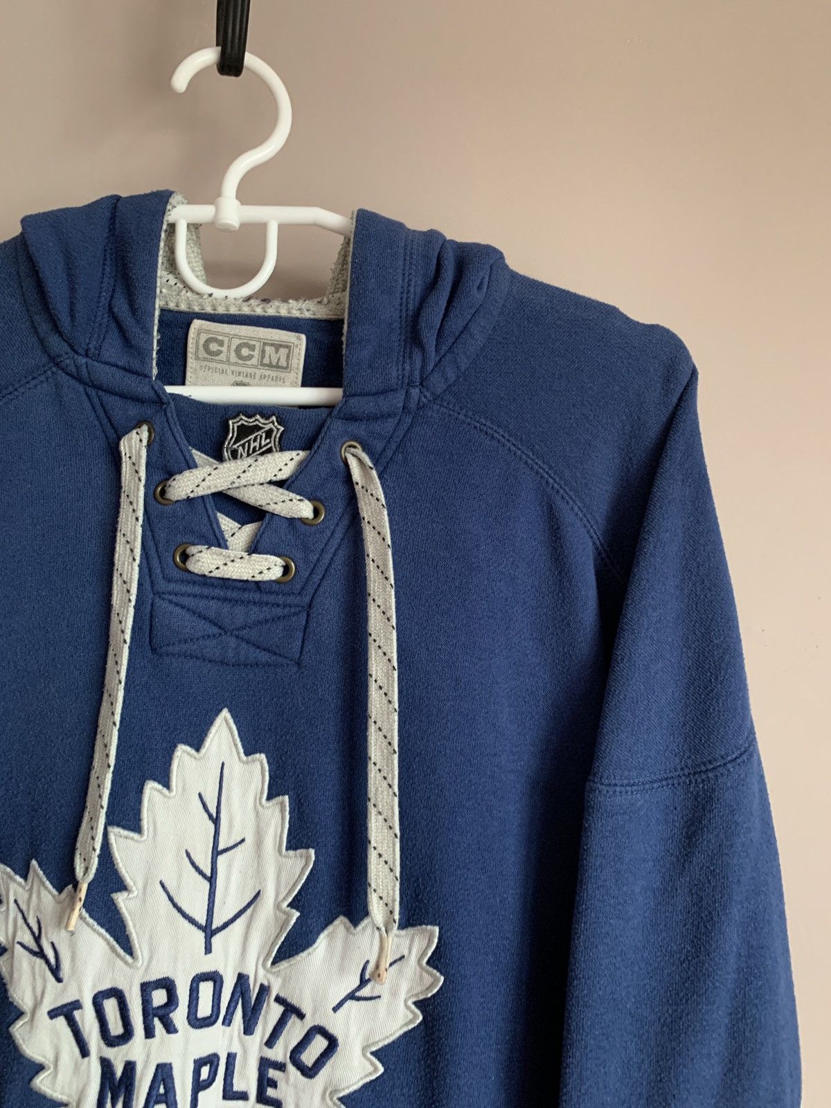 NHL Toronto Maple Leafs NHL Hoodie Hockey CCM Small Size US S / EU 44-46 / 1 - 4 Thumbnail