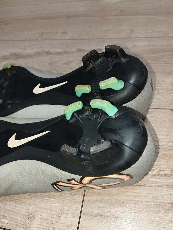 Nike Nike Mercurial Victory V CR7 FG football boots size 46 Size US 12 / EU 45 - 8 Thumbnail