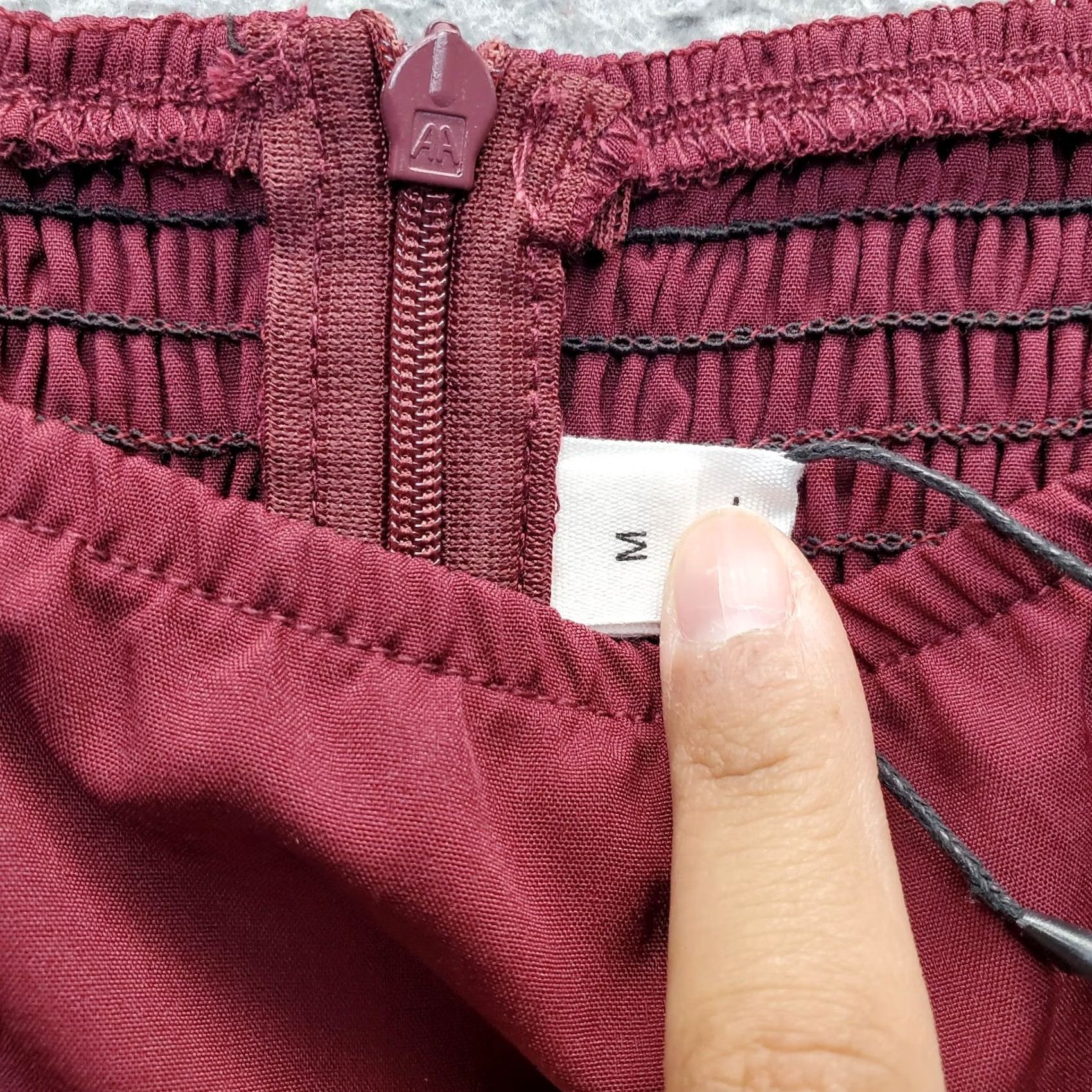 Vintage Exlura Dress Womens Medium Burgundy Balloon Sleeve Square Neck Smocked Back Zip - Womens Size M Burgundy Ballon Sleeve Square Neck Casual Dress Size M / US 6-8 / IT 42-44 - 6 Thumbnail