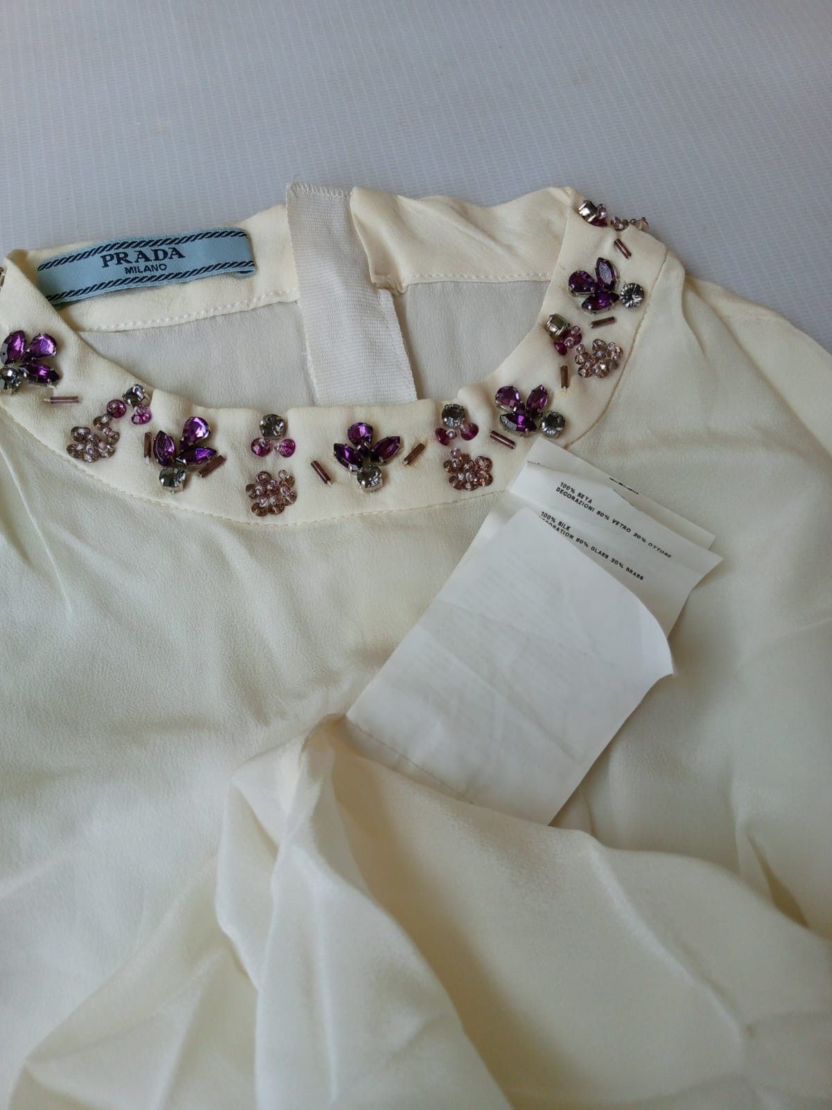 Prada Prada tops broken white in the blouse Size M / US 6-8 / IT 42-44 - 9 Thumbnail