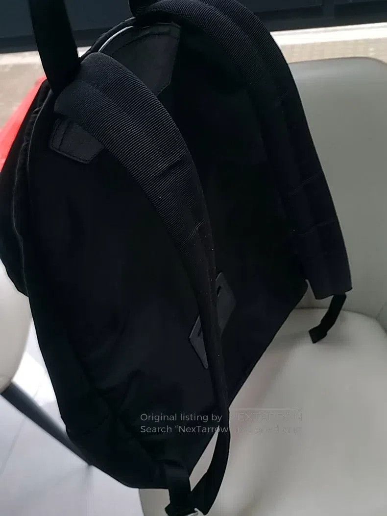 Givenchy Givenchy Long Hoodie with Aged Graffiti Eagle Print Size ONE SIZE - 5 Thumbnail