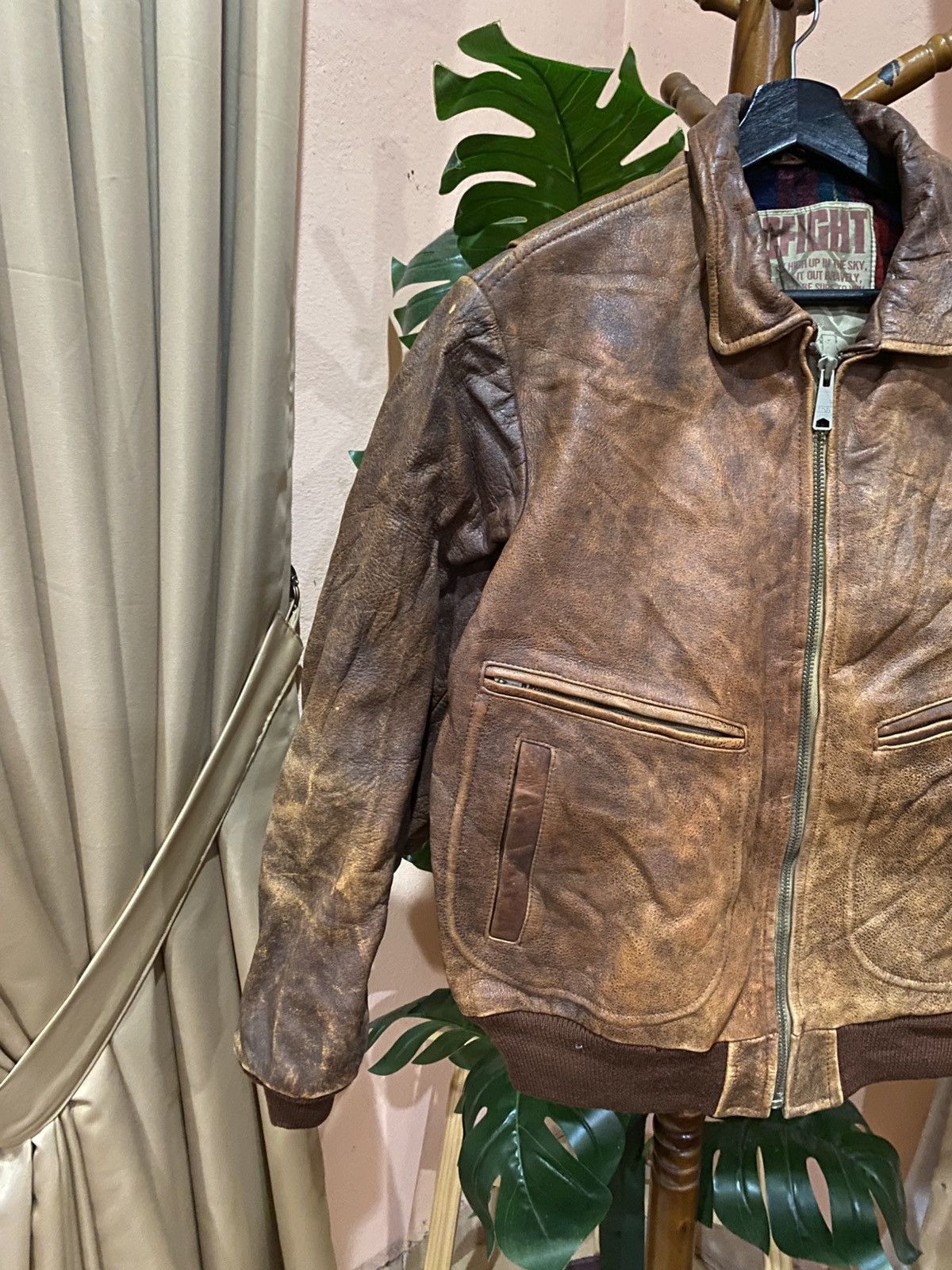 Other DOGFIGHT Distressed Leather Bomber Jacket Old Flight Style Size US L / EU 52-54 / 3 - 5 Thumbnail