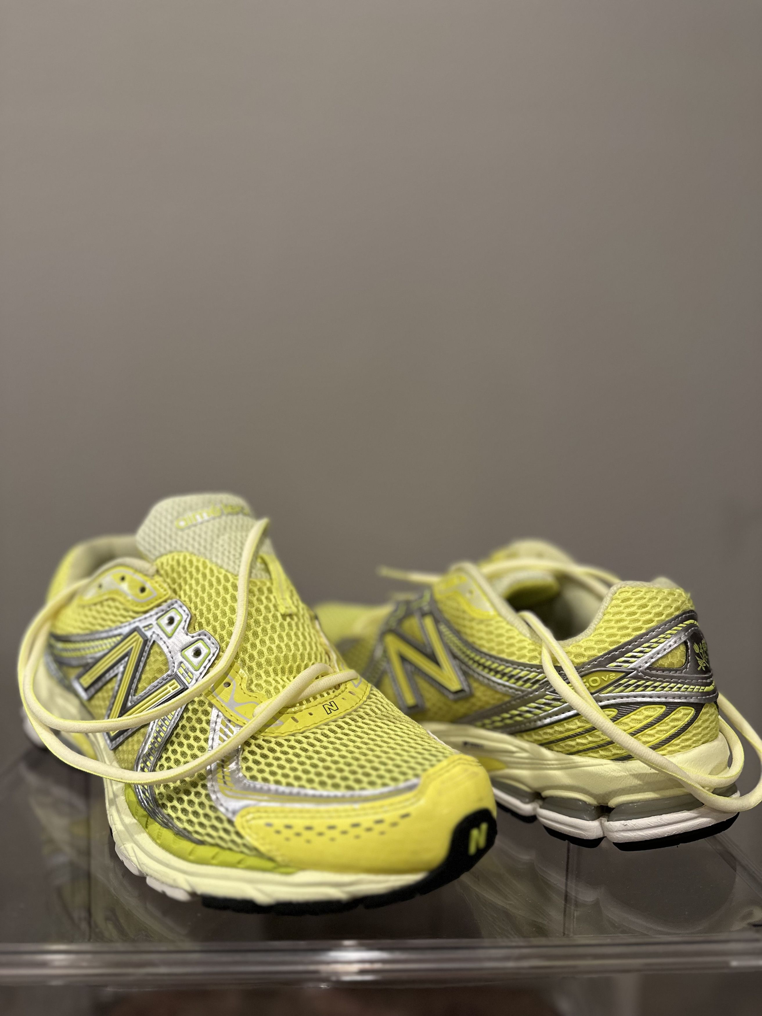 Aime Leon Dore × New Balance 2024 AIME LEON DORE X NEW BALANCE 860V2 YELLOW SIZE 11 Size US 11 / EU 44 - 22 Thumbnail