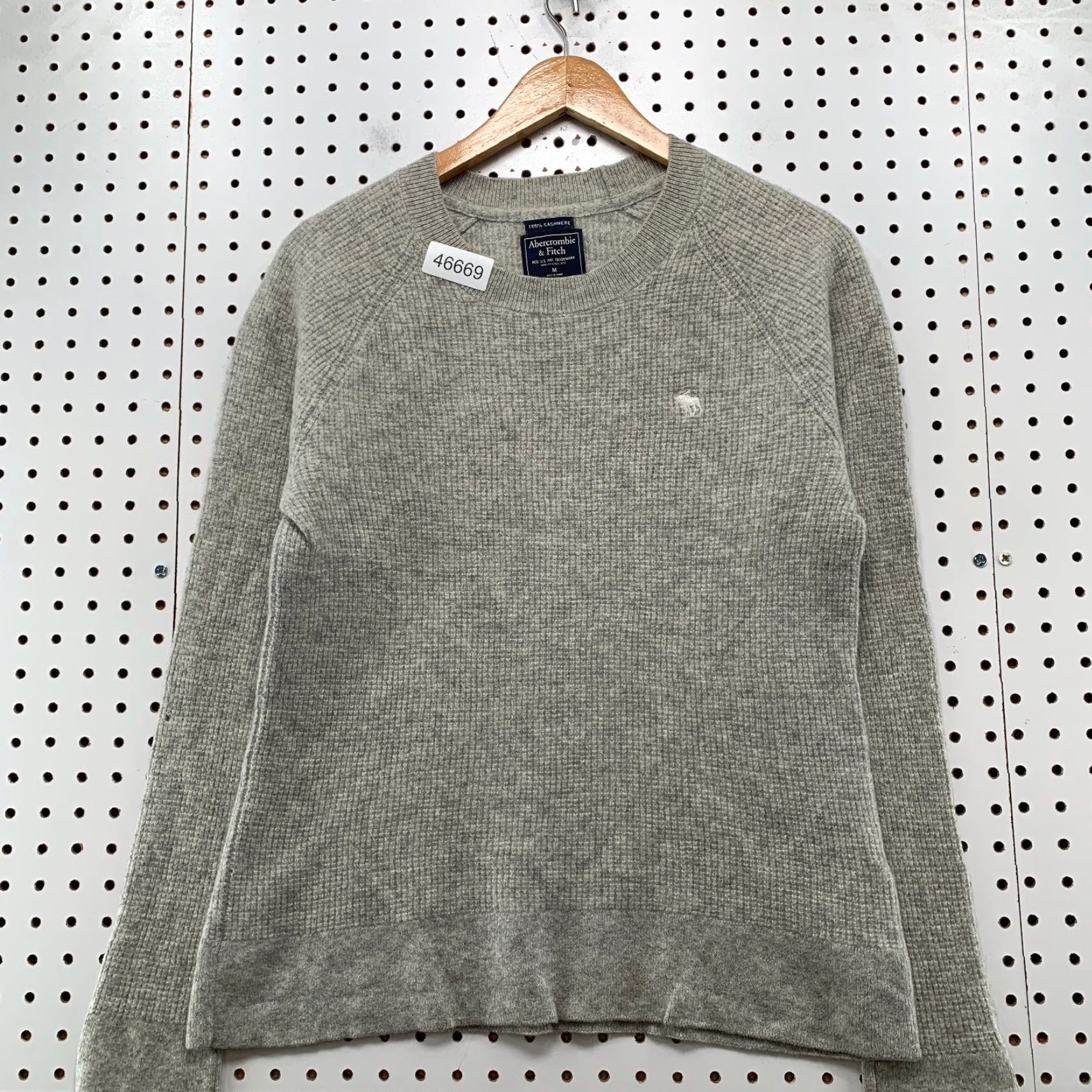 Abercrombie & Fitch VINTAGE Abercrombie & Fitch 100% Cashmere Sweater Womens Medium Gray Waffle Soft Knit Size M / US 6-8 / IT 42-44 - 4 Thumbnail