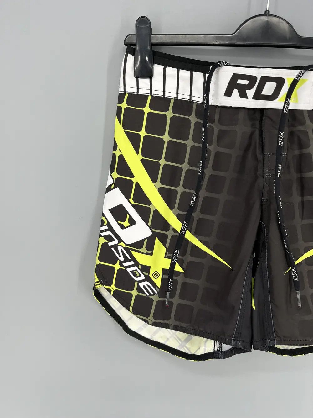 Sports Specialties RDX BOXING RARE VINTAGE MMA SPORT SHORTS Size US 38 / EU 54 - 5 Thumbnail