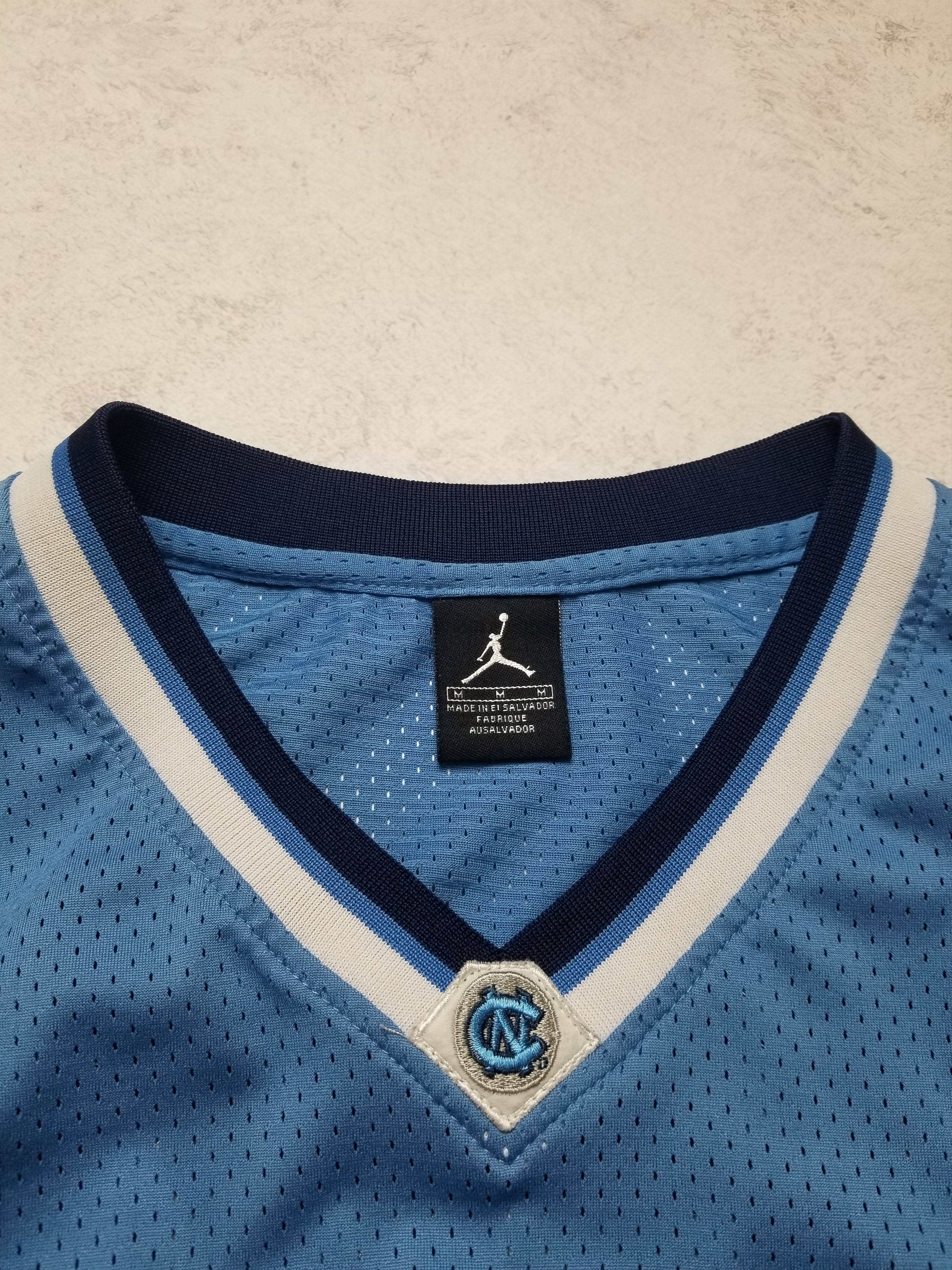 Jordan Brand Michael Jordan North Carolina Tar Heels Blue NBA Jersey Size US M / EU 48-50 / 2 - 10 Thumbnail
