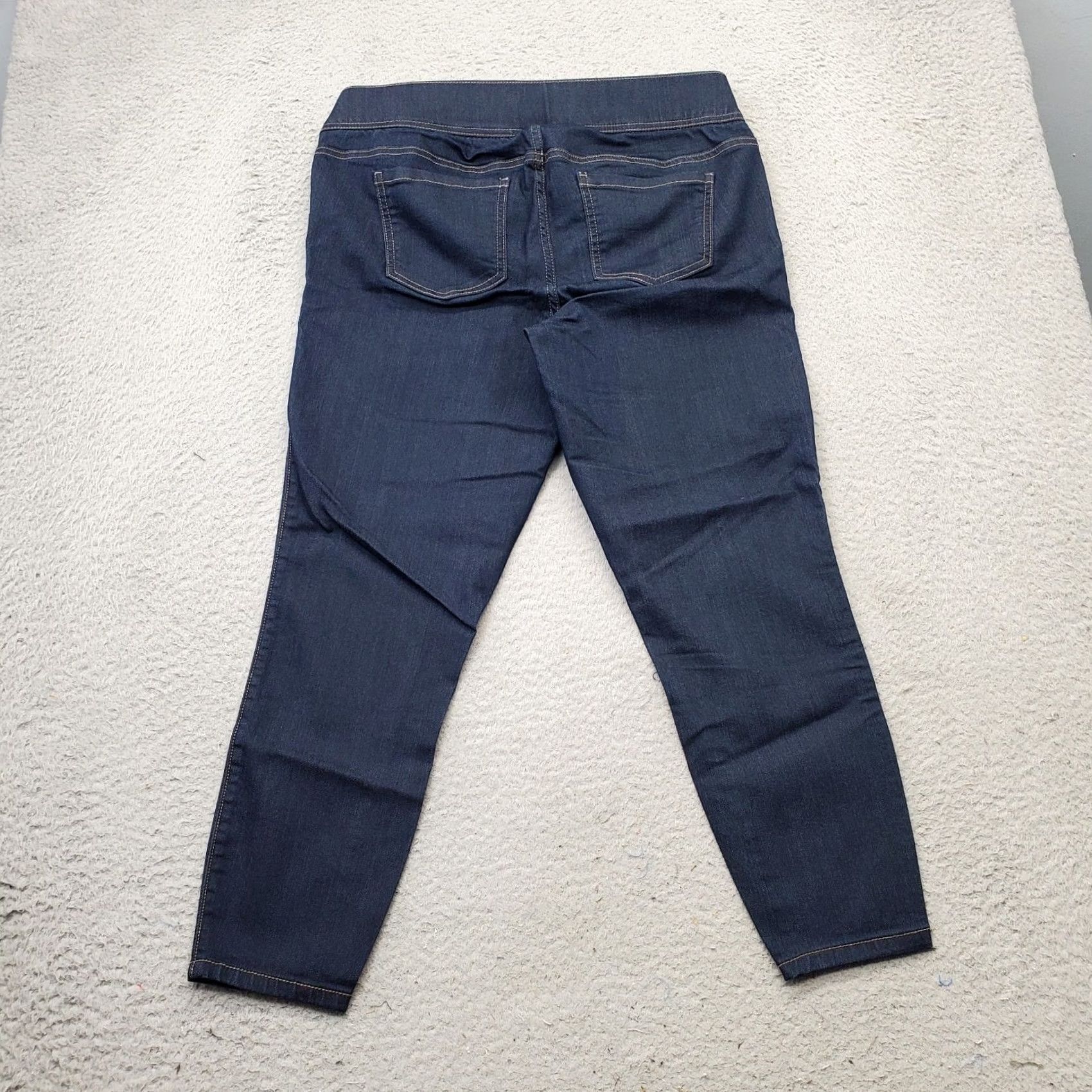 Torrid Torrid Lean Jeans Womens Size 0 Blue Denim Dark Wash Skinny Leg Stretch Pull-On Size: Women Size 0: Blue Denim Dark Wash Skinny Jeans Torrid Size 34" / US 12 / IT 48 - 2 Thumbnail