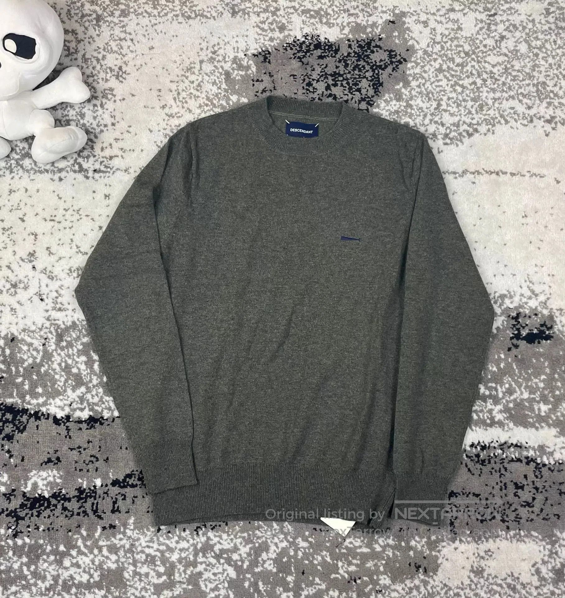 Descendant Gray Crewneck Sweater - Size S. Size US S / EU 44-46 / 1 - 1 Thumbnail