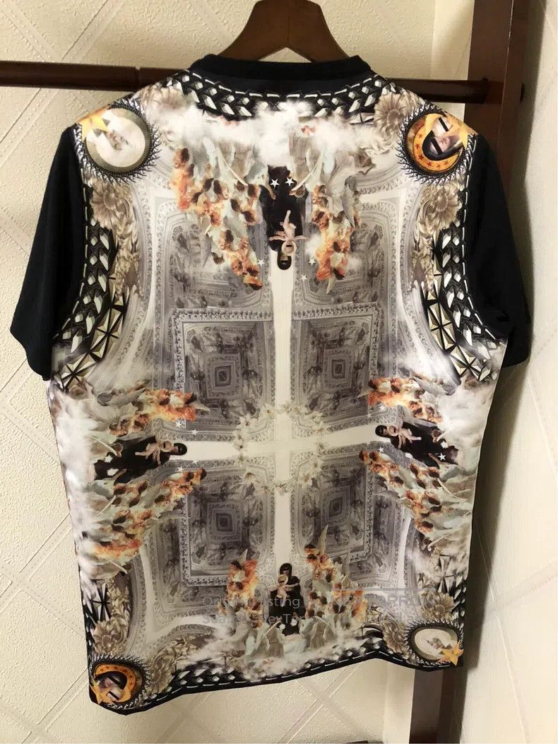 Givenchy Givenchy short sleeves Size US XS / EU 42 / 0 - 3 Thumbnail