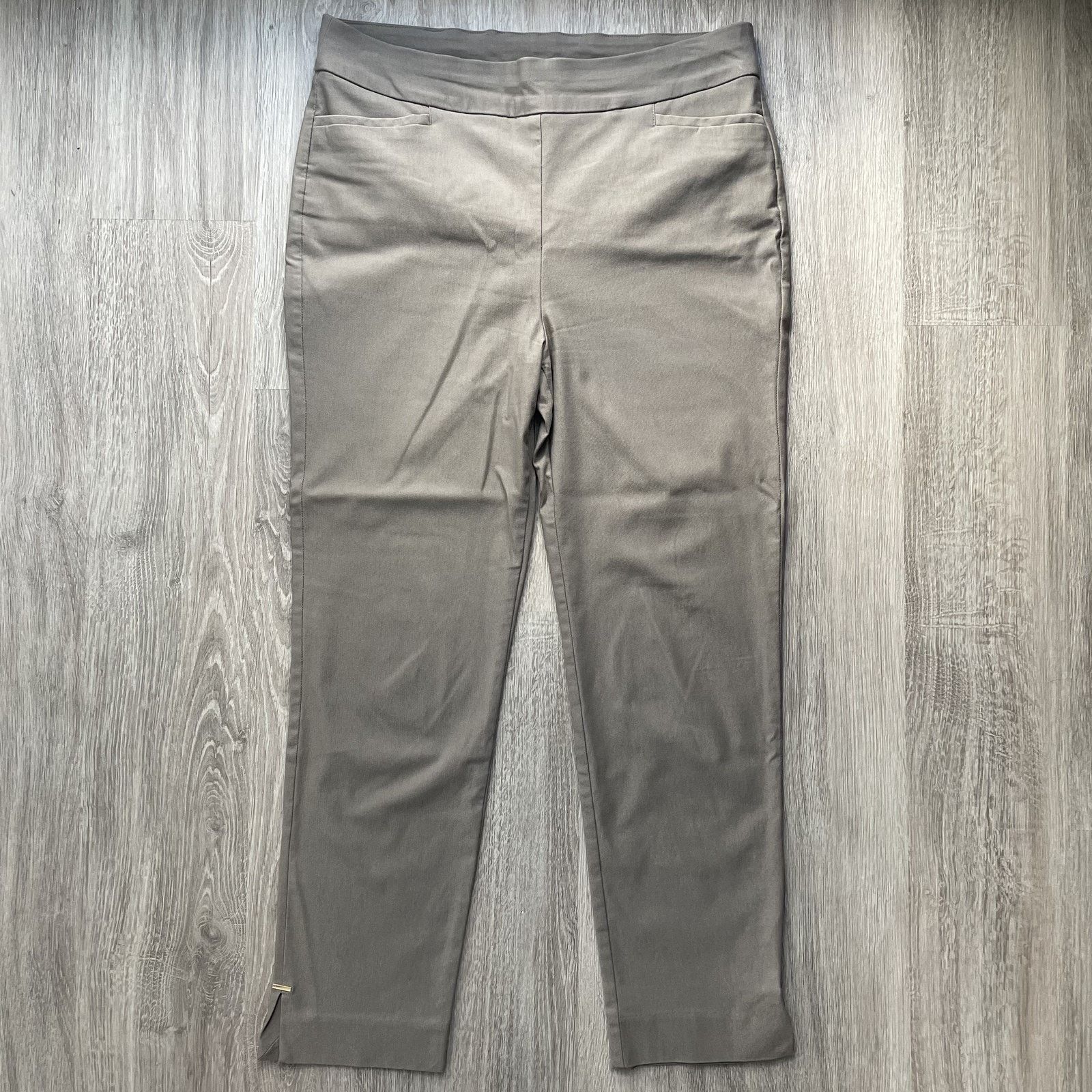Chicos Chico's Women's Juliet Slim Ankle Pants Taupe Brown 1.5R 10 Size 32" / US 10 / IT 46 - 2 Thumbnail