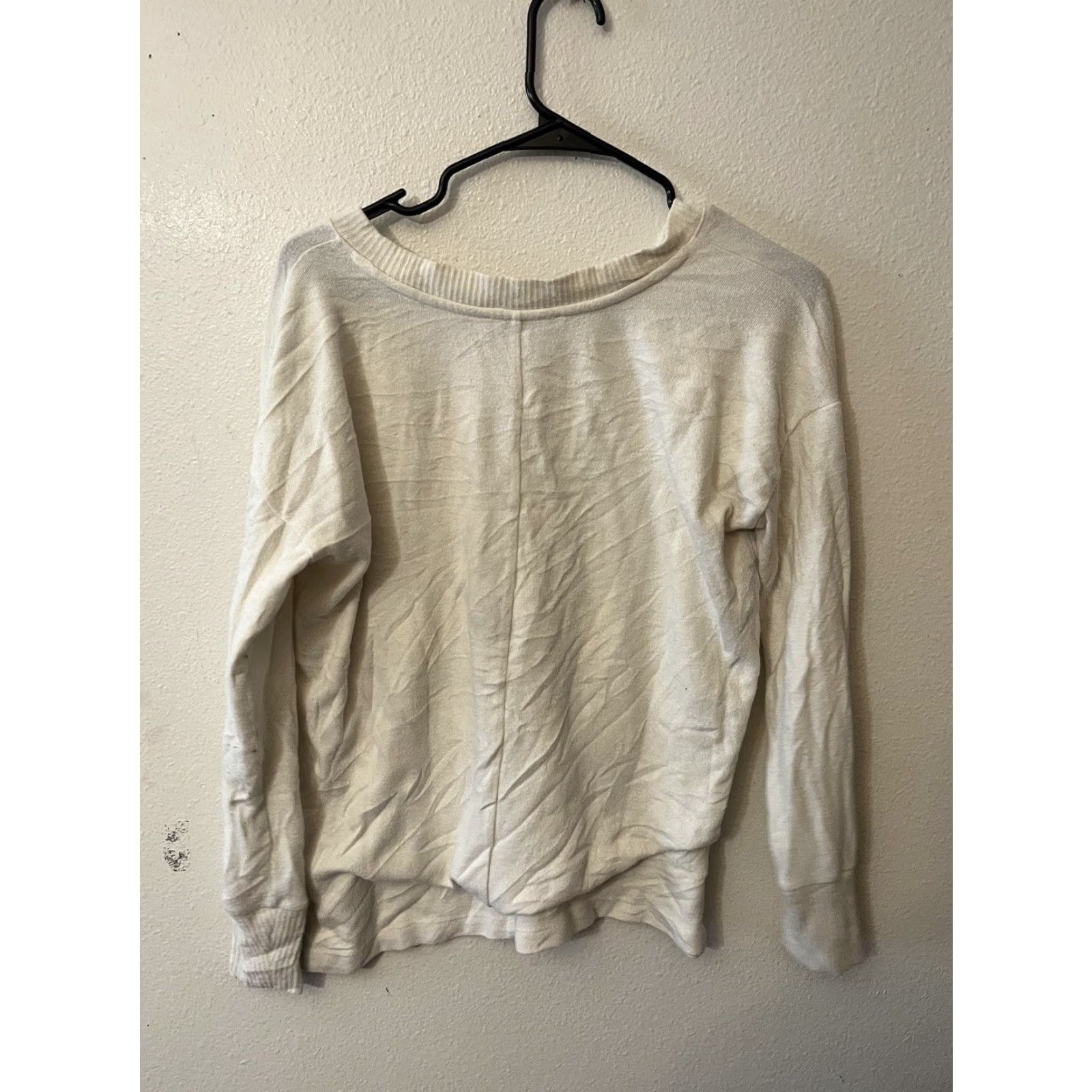 Loft Ann Taylor Loft Long Sleeve White Knit V Neck Sweater Size Small Oversized Size S / US 4 / IT 40 - 3 Thumbnail