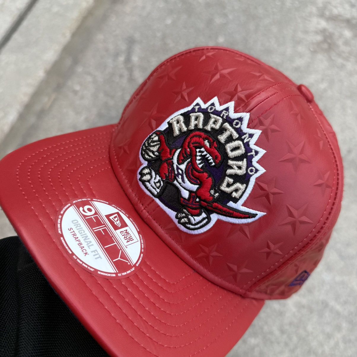 NBA Toronto Raptors Red Leather Star Hardwood Classics Snapback Size ONE SIZE - 2 Thumbnail