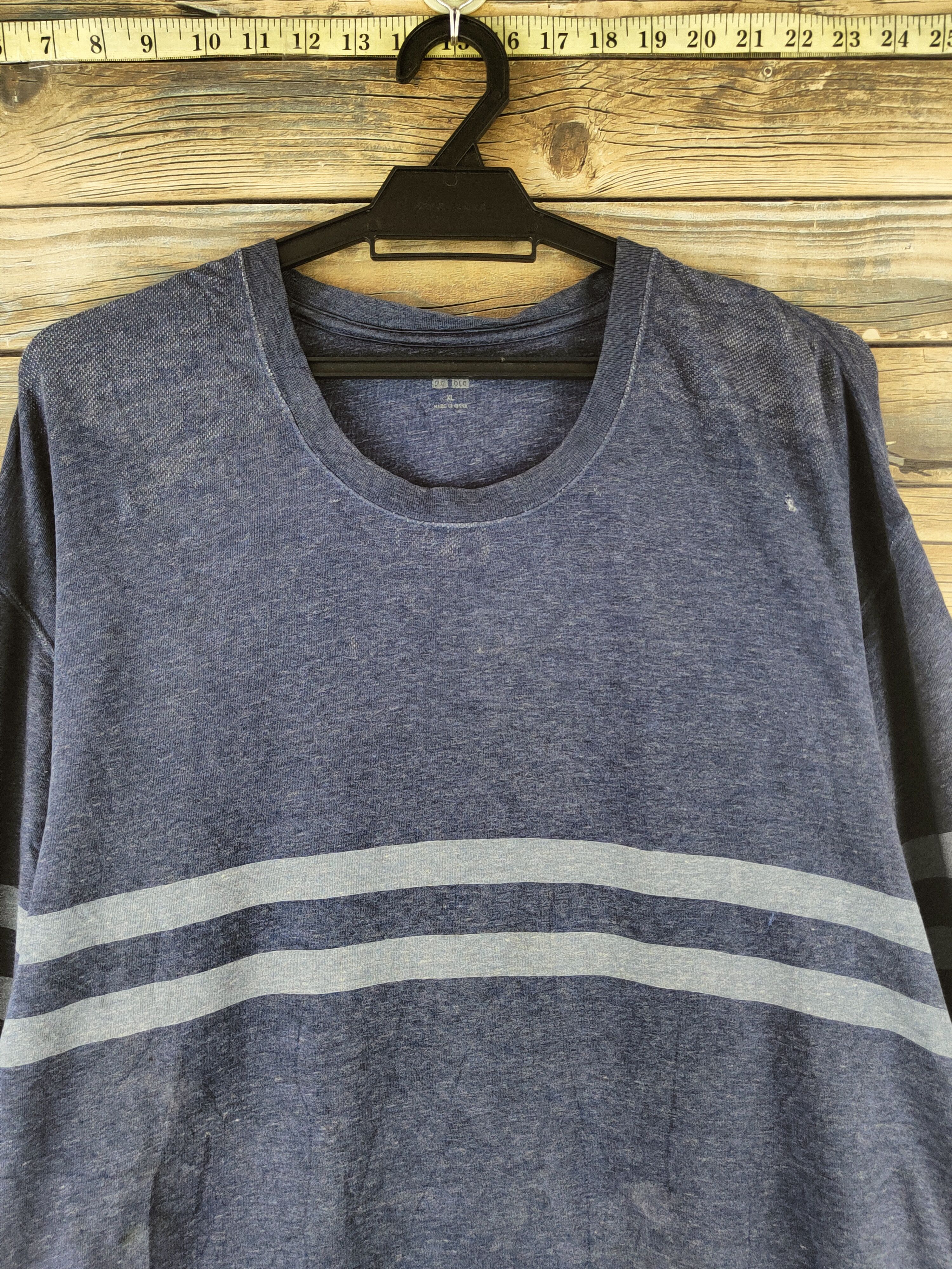 Uniqlo Vintage Uniqlo Blue Sweatshirts Size US XL / EU 56 / 4 - 2 Thumbnail
