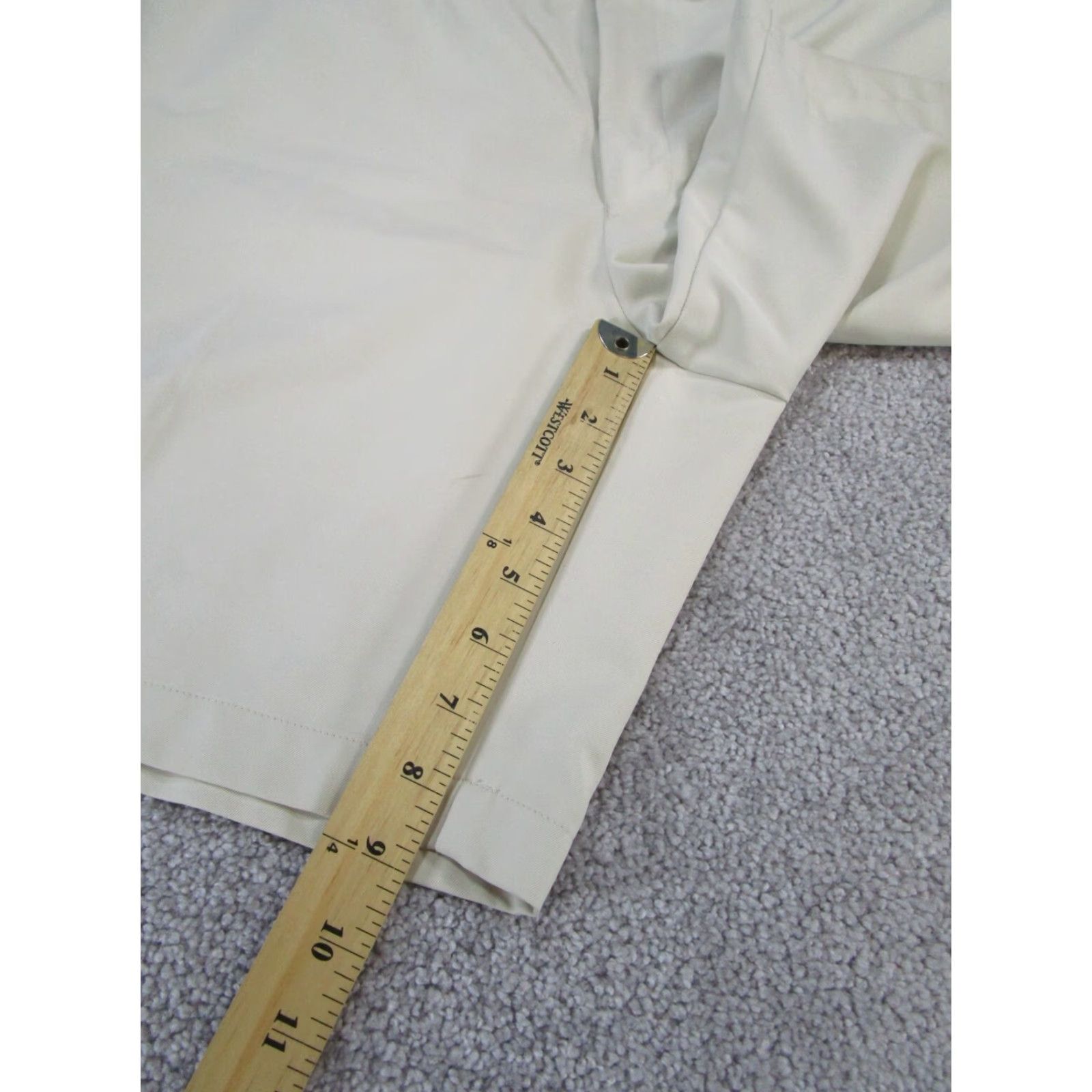 Peter Millar Peter Millar Shorts Mens 40 Beige Polyester Lightweight Chinos Regular Casual, Travel, Workwear Beige Peter Millar Shorts Mens 40 Size US 40 / EU 56 - 4 Thumbnail