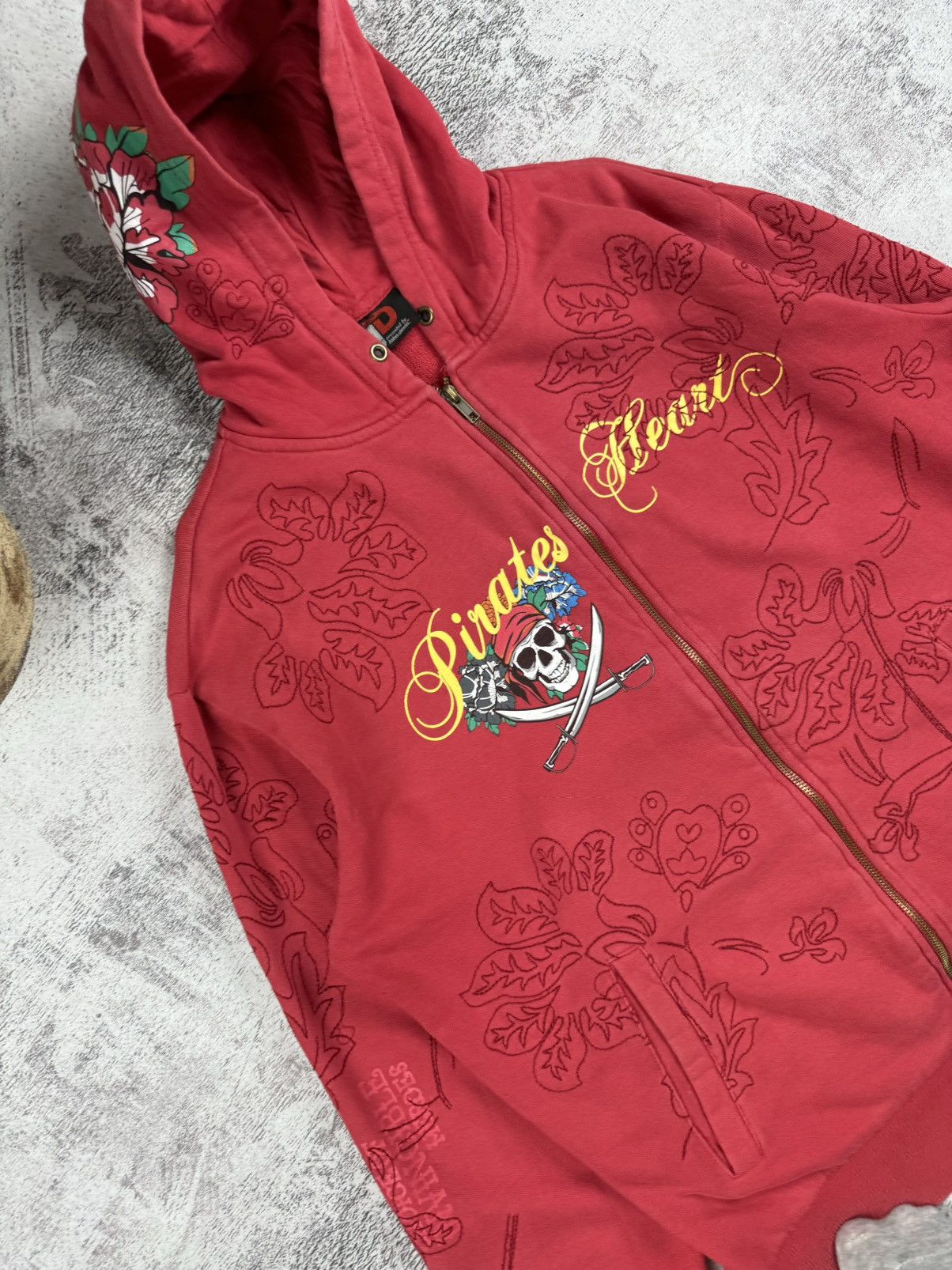 Japanese Brand × Vintage Y2K Skull John Devin Pirates Heart Ed Hardy Style Zip Hoodie Size US L / EU 52-54 / 3 - 7 Thumbnail