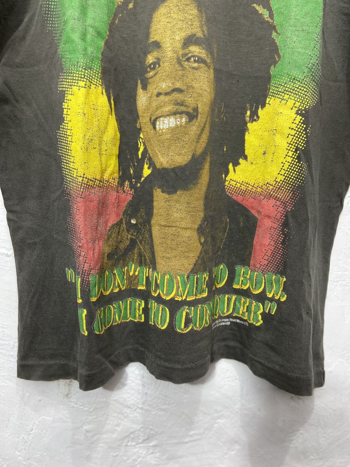Band Tees Vintage Thrashed Sun Faded Bob Marley Tshirt 90s Size US L / EU 52-54 / 3 - 3 Thumbnail