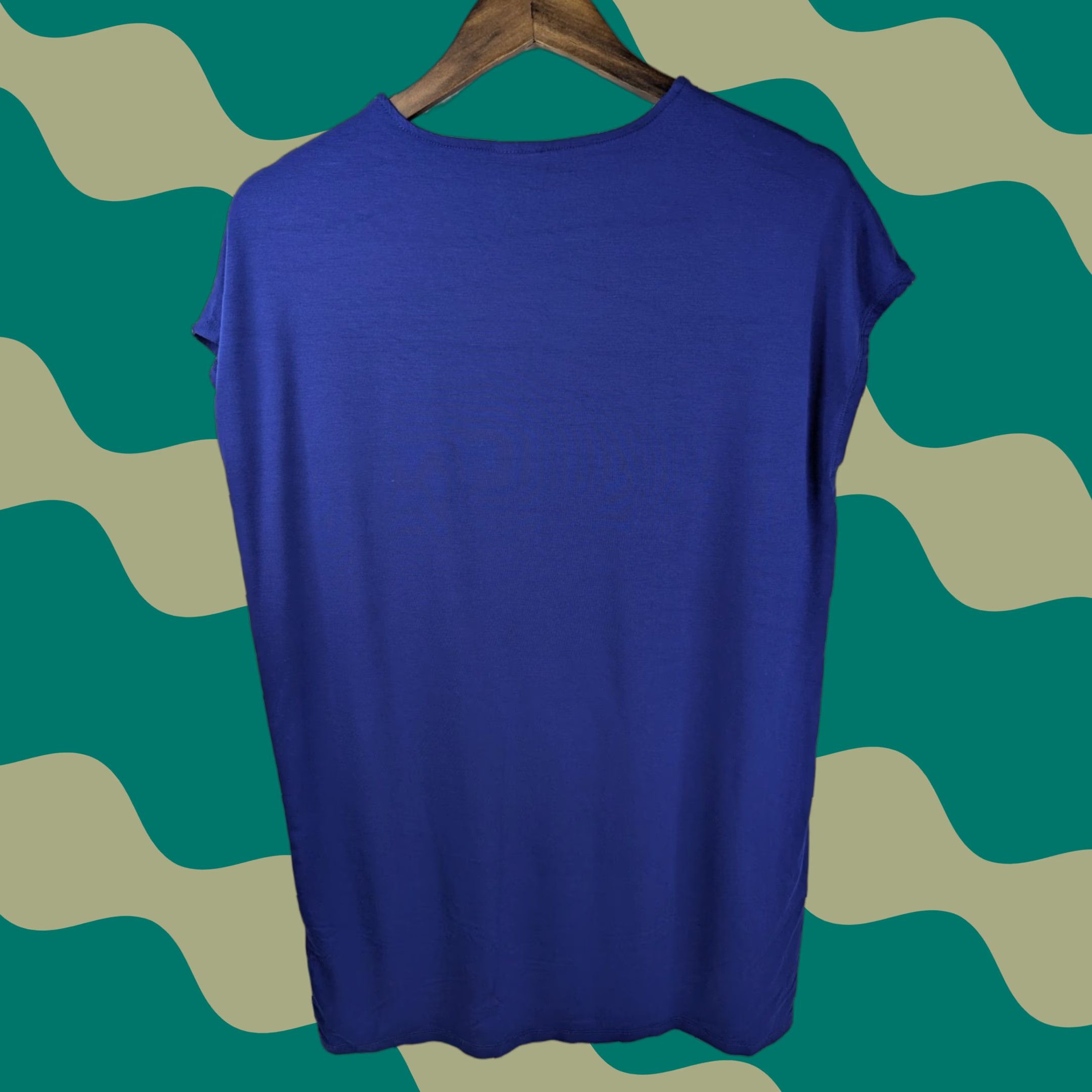 Vintage Chico's Shirt Tunic Top Women Blue Wedge Short Sleeve Round Neck Pullover Knit Rayon Blend 1 Medium Size M / US 6-8 / IT 42-44 - 1 Thumbnail