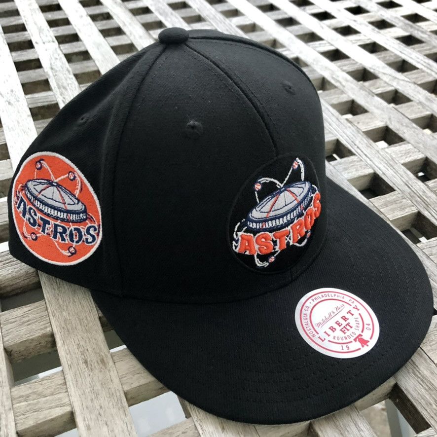 Mitchell & Ness Houston Astros Astrodome Patch M&N Snapback Hat Size ONE SIZE - 1 Thumbnail