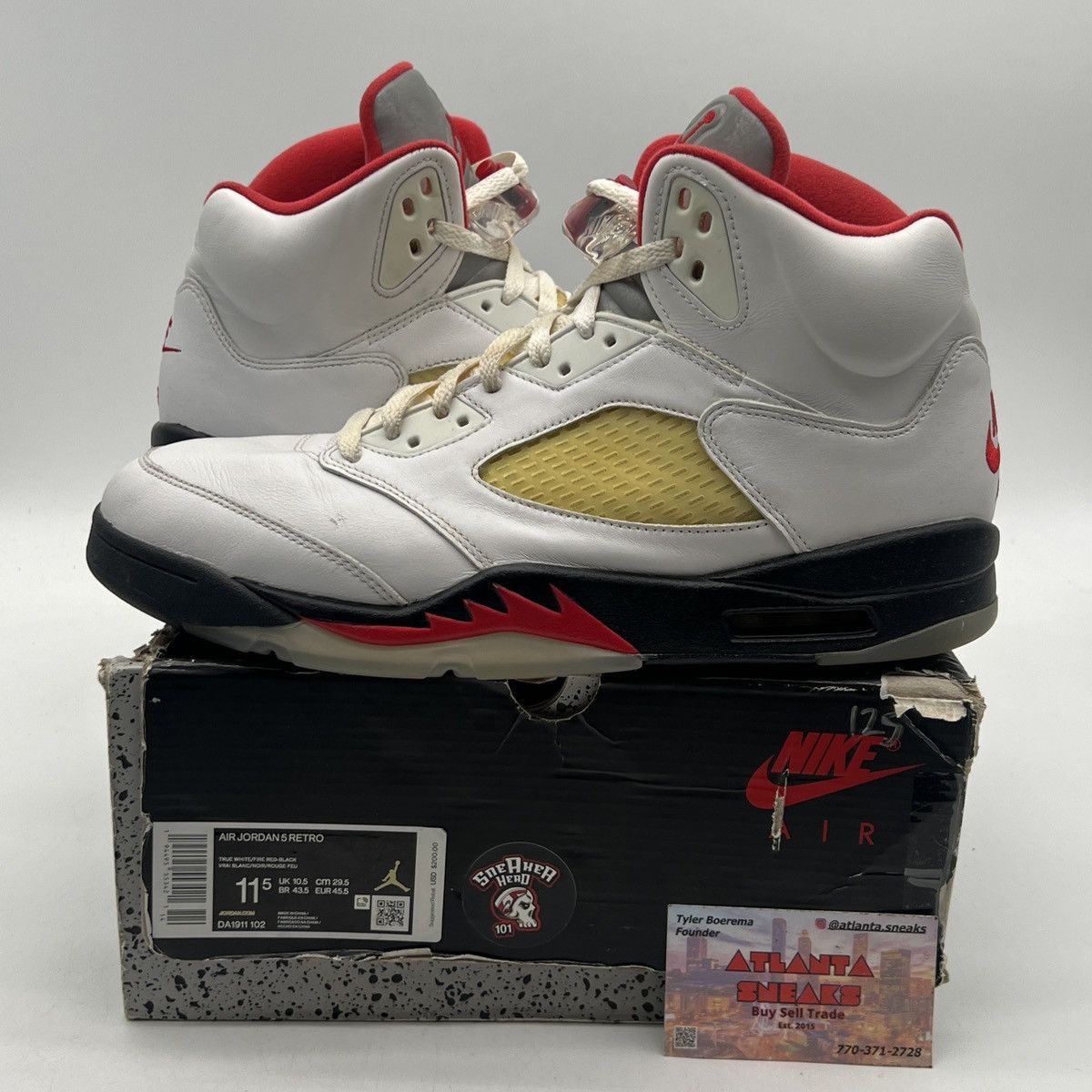 Jordan Brand Air Jordan 5 fire red Size US 11.5 / EU 44-45 - 1 Thumbnail