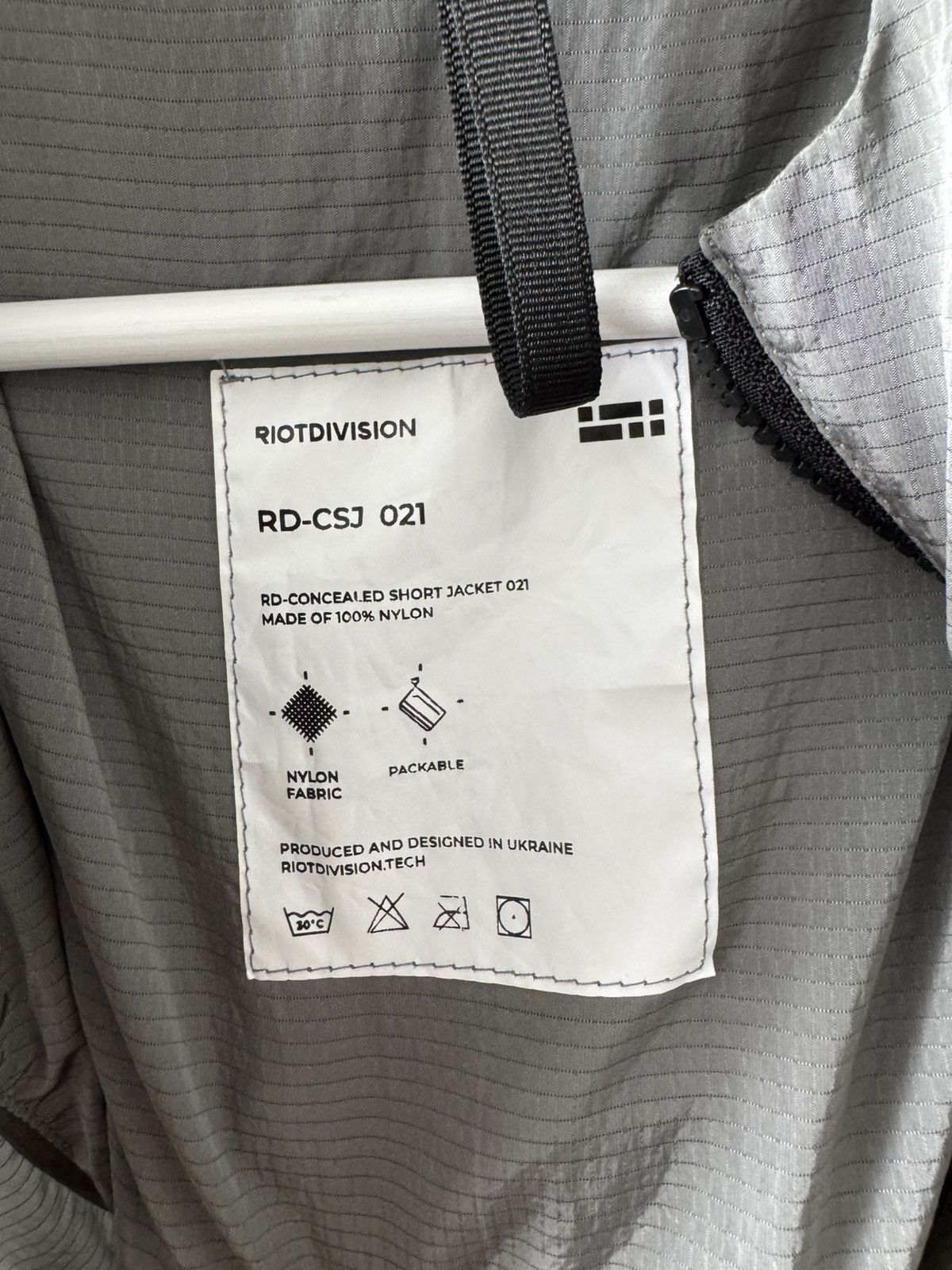 Riot Division Riot Division metal nylon grey jacket Size US L / EU 52-54 / 3 - 11 Thumbnail
