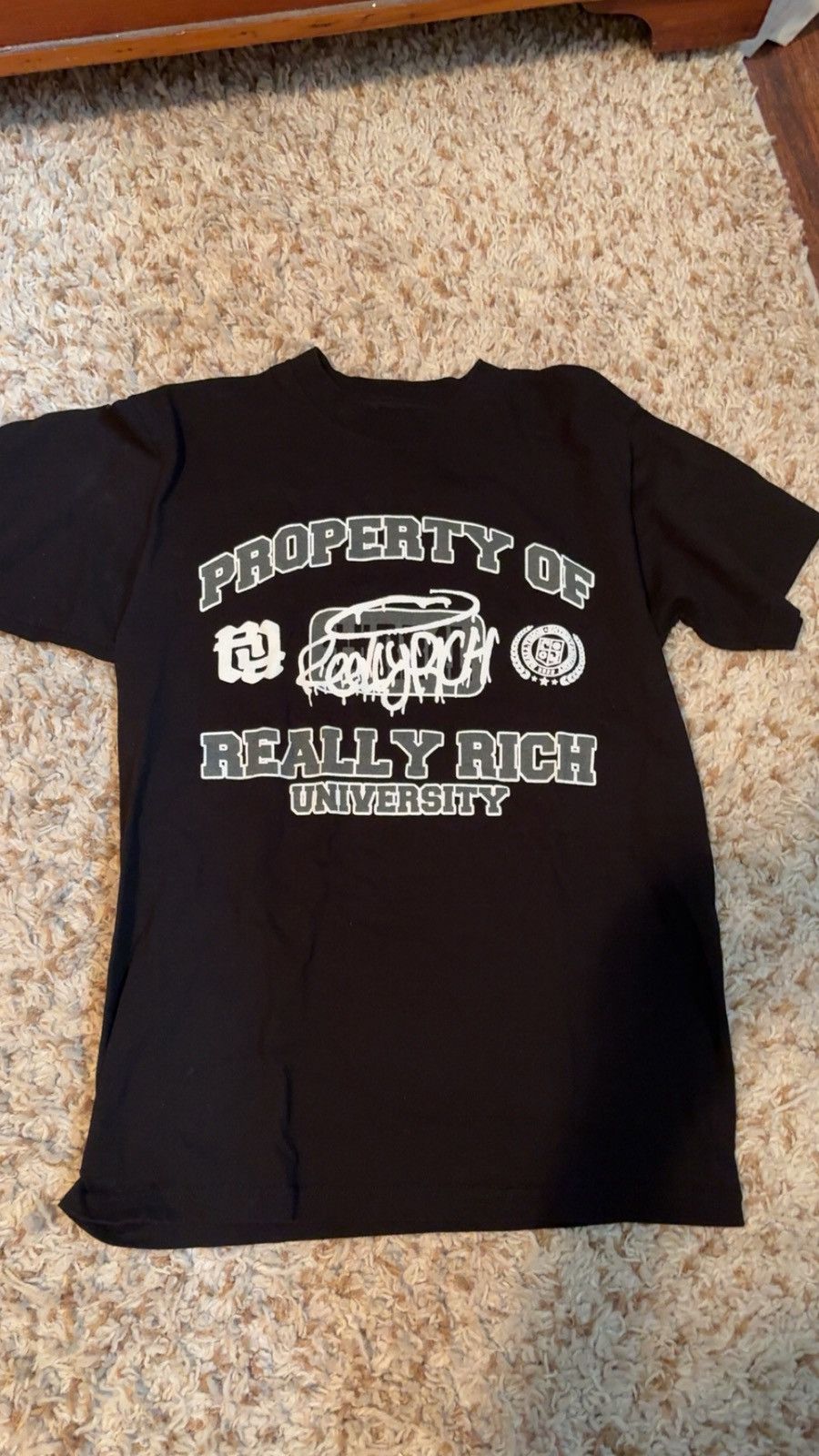 Other Really Rich University" t-shirt. Size US M / EU 48-50 / 2 - 1 Thumbnail