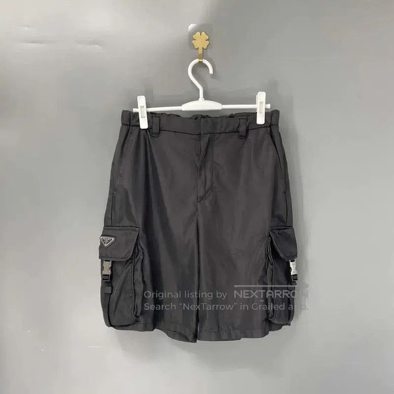 Prada Prada Black Nylon Cargo Shorts for Men. Size US 27 - 1 Thumbnail