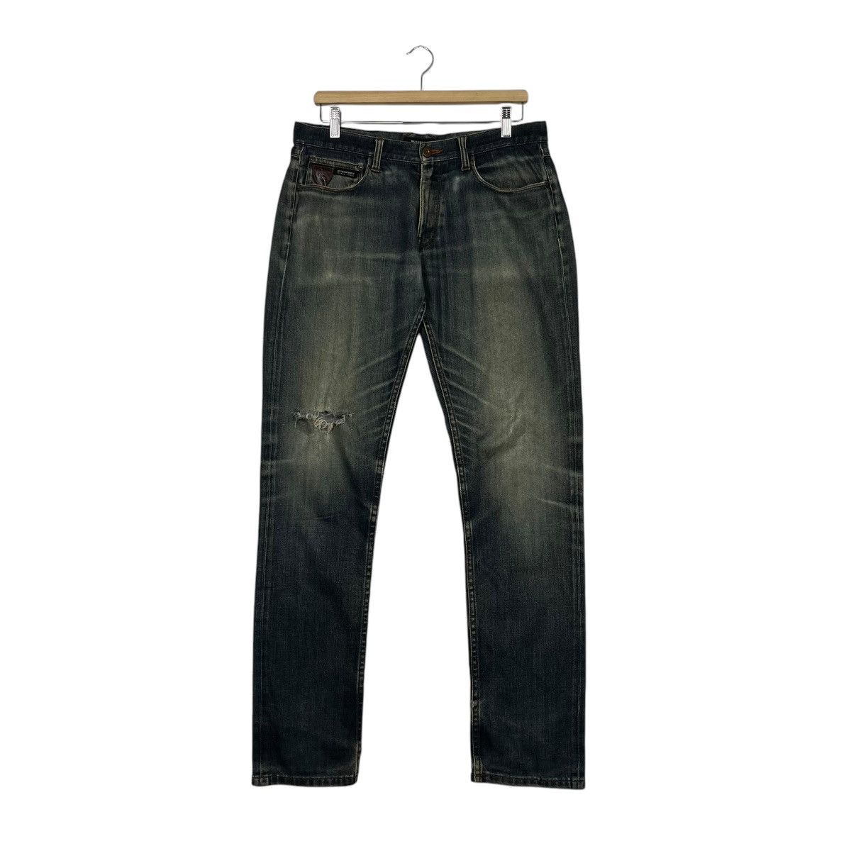 Burberry Vintage Burberry Black Label Distressed Denim Jeans Size US 33 - 1 Thumbnail