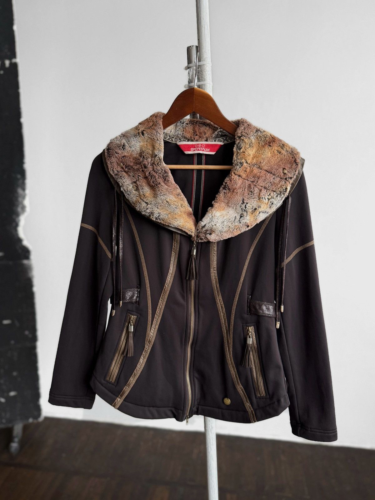 Sportalm Kitzbuhel Sportalm Womens Jacket Faux Fur Collar Brown Pockets Logo Size M / US 6-8 / IT 42-44 - 1 Thumbnail