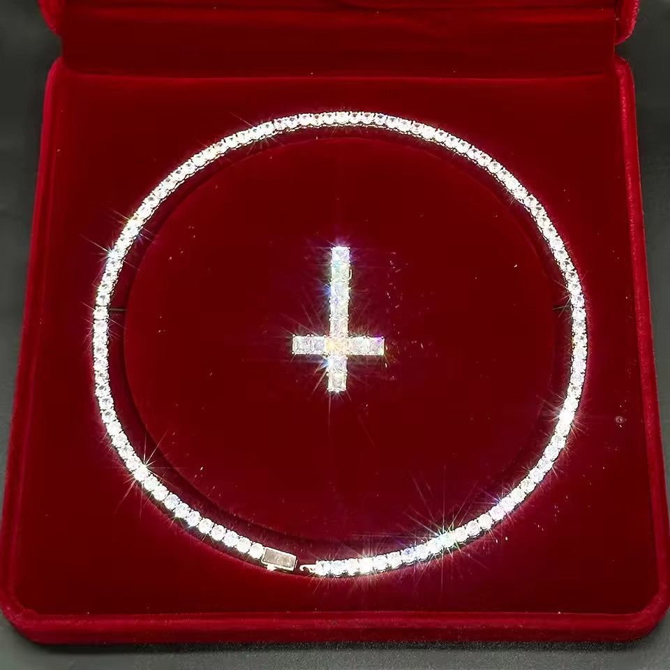 Japanese Brand 55 Cm Upside Down Cross Pendant Necklace Size ONE SIZE - 2 Thumbnail