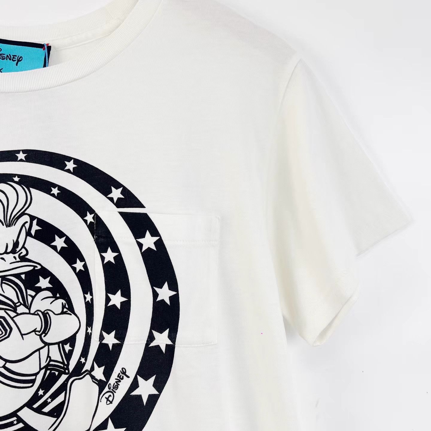 Gucci Gucci x Disney Duck Print Short Sleeve T-Shirt K12 Size US L / EU 52-54 / 3 - 4 Thumbnail