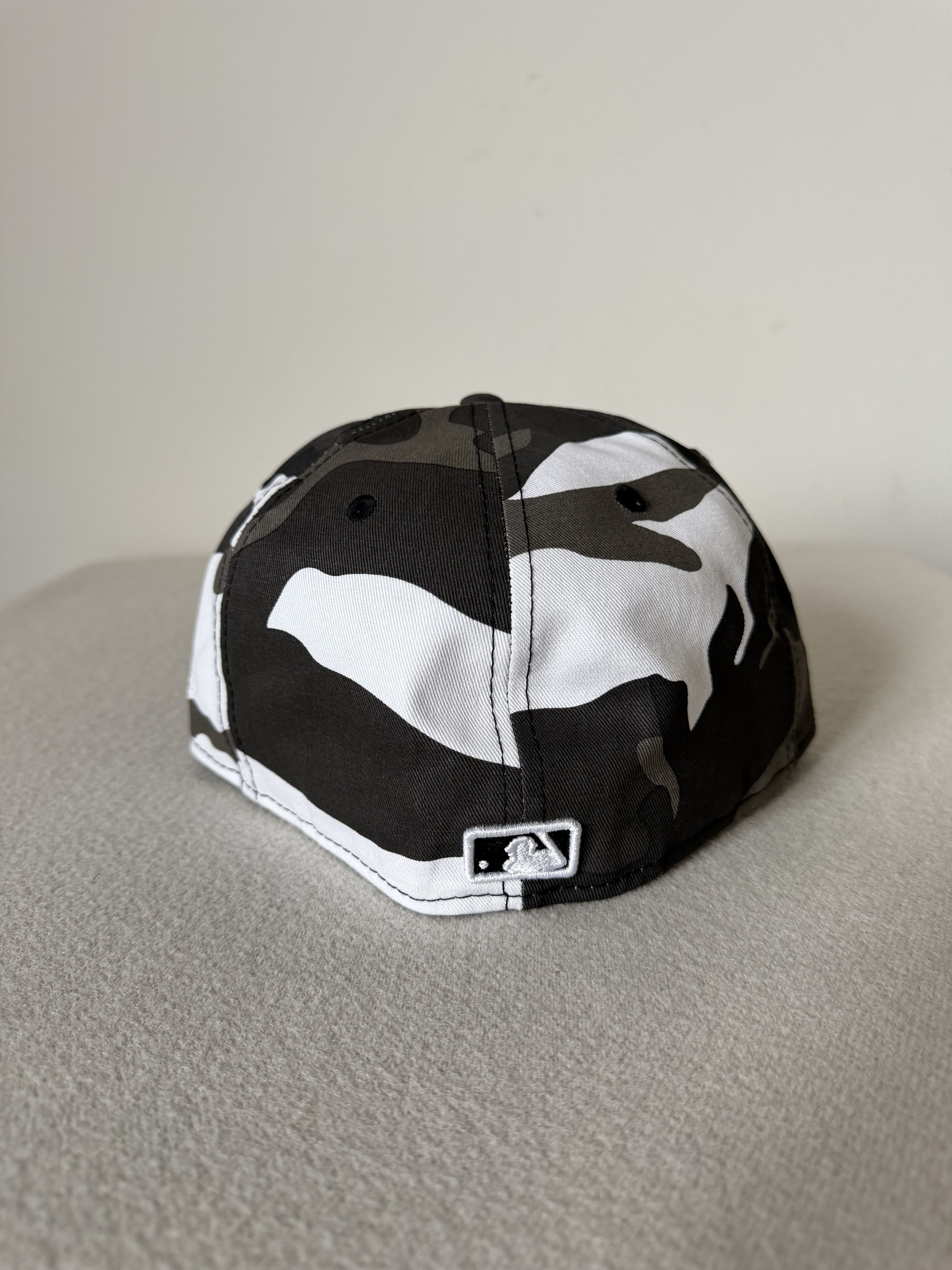MLB × New Era × Supreme 7 3/8 Supreme New Era New York Yankees Box Logo 59FIFTY Size ONE SIZE - 5 Thumbnail