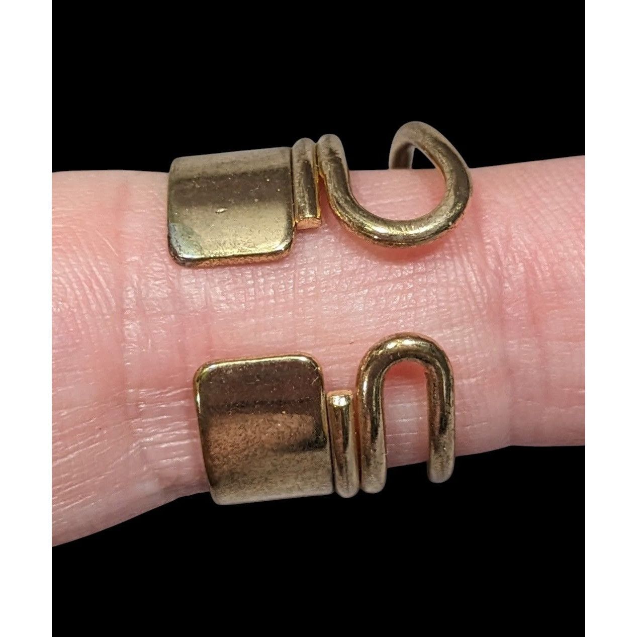 Other Modern Layered Gold Tone Open Cuff Ring Size 8 1/2 Size ONE SIZE - 2 Thumbnail