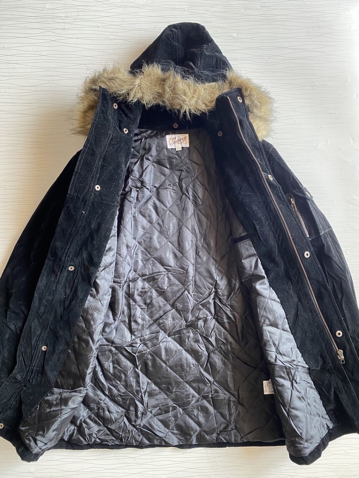 20471120 Vintage Fur Hood Parka Black Jacket - Quilted Lining Size US M / EU 48-50 / 2 - 8 Thumbnail
