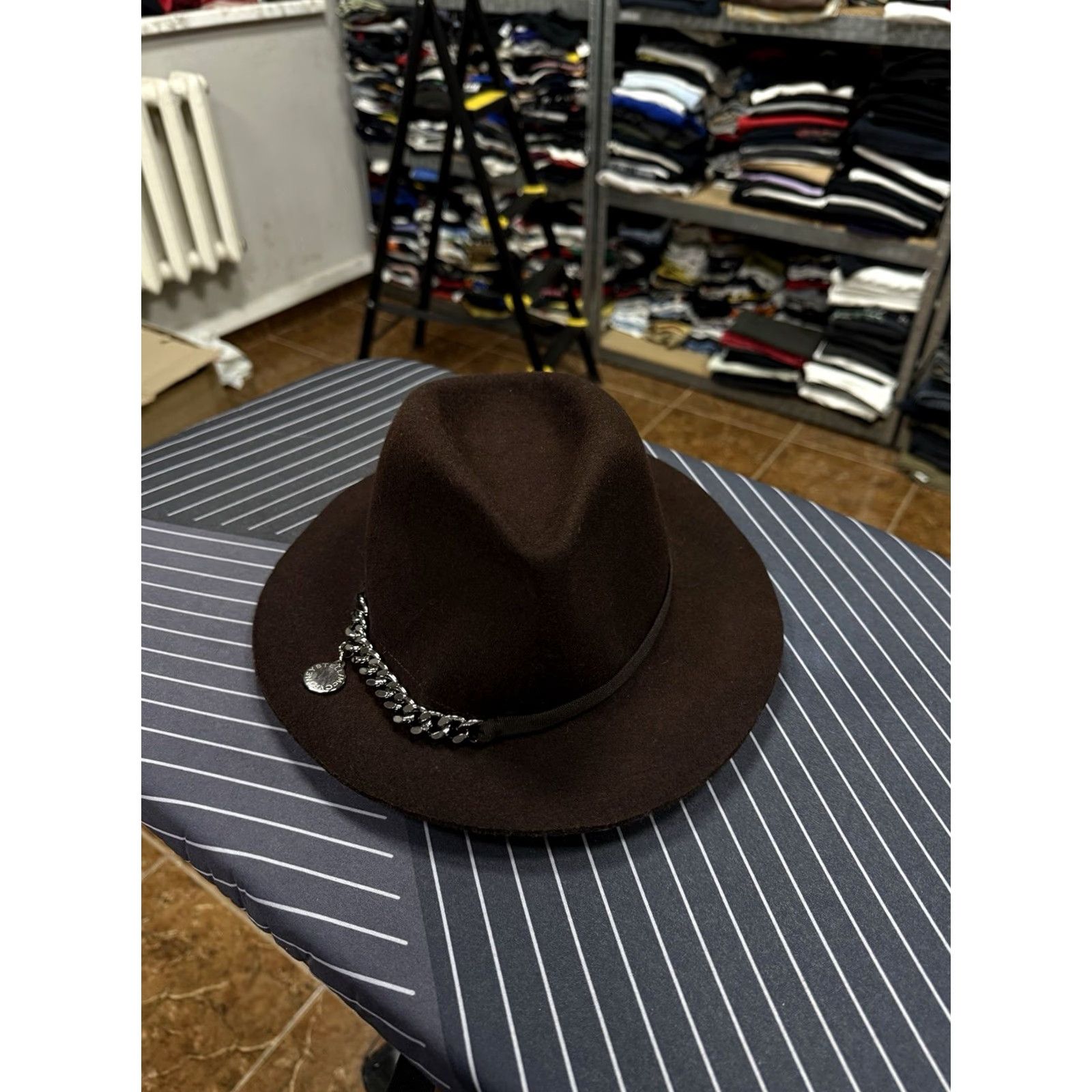 Stella McCartney VINTAGE Stella McCartney Chain-Trim Wool Felt Fedora Hat Women OS Brown Fedora Wool Felt Chain-Trim Italy New with tag Size ONE SIZE - 3 Thumbnail