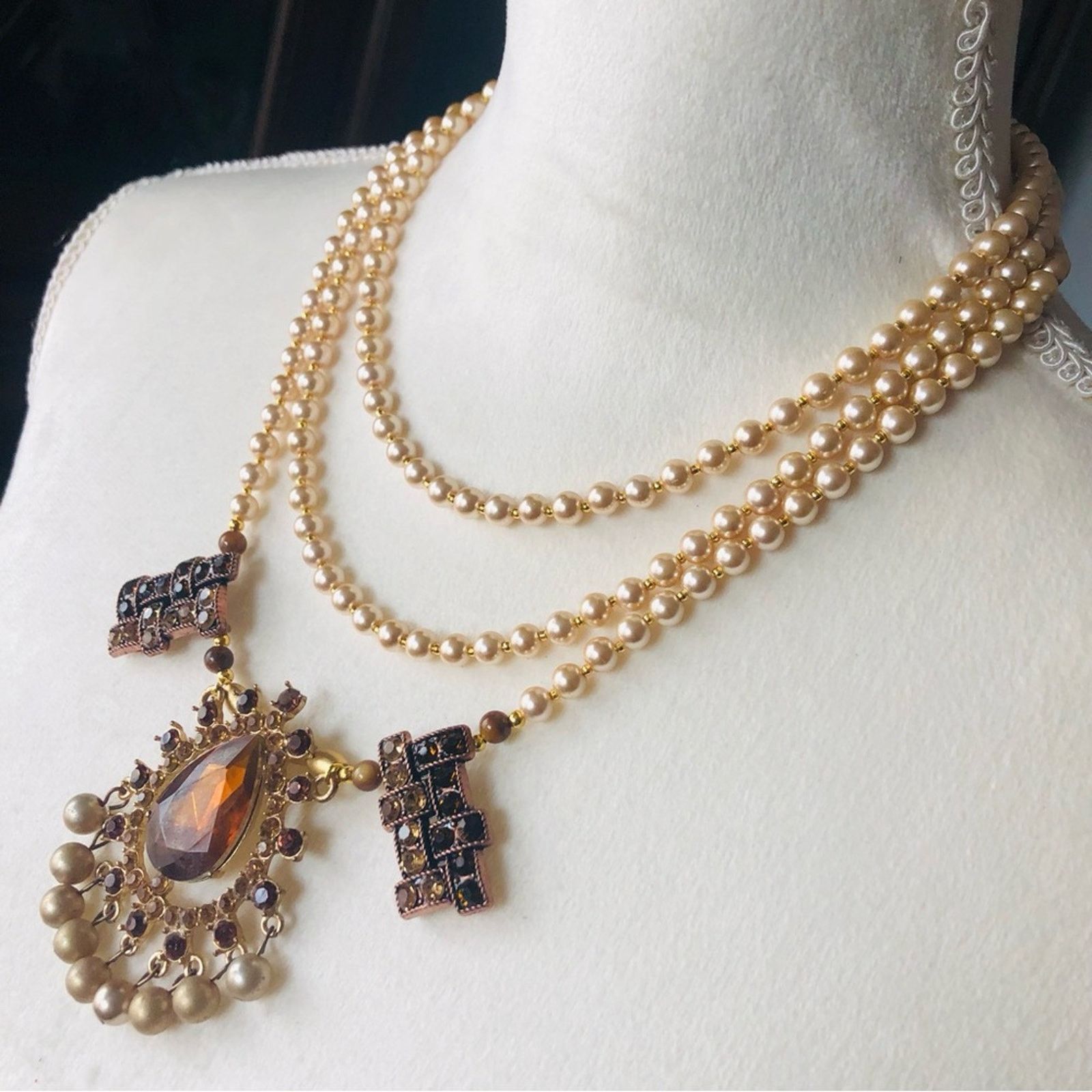 Handmade Handcrafted repurpose brown topaz gem Pearl necklace Size ONE SIZE - 3 Thumbnail