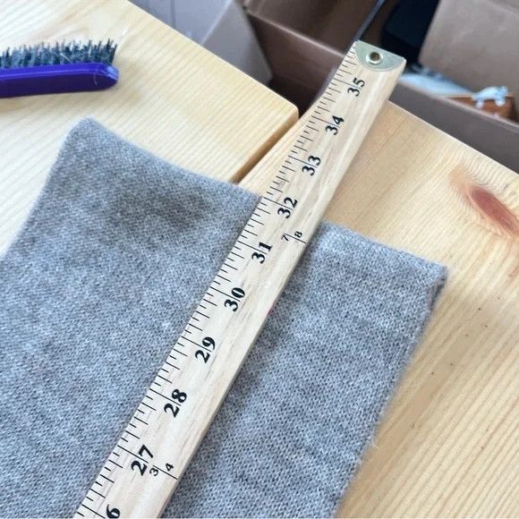 Loro Piana McDonald New Zealand Super Fine Kid Lambswool Scarf Mohair Size ONE SIZE - 12 Thumbnail