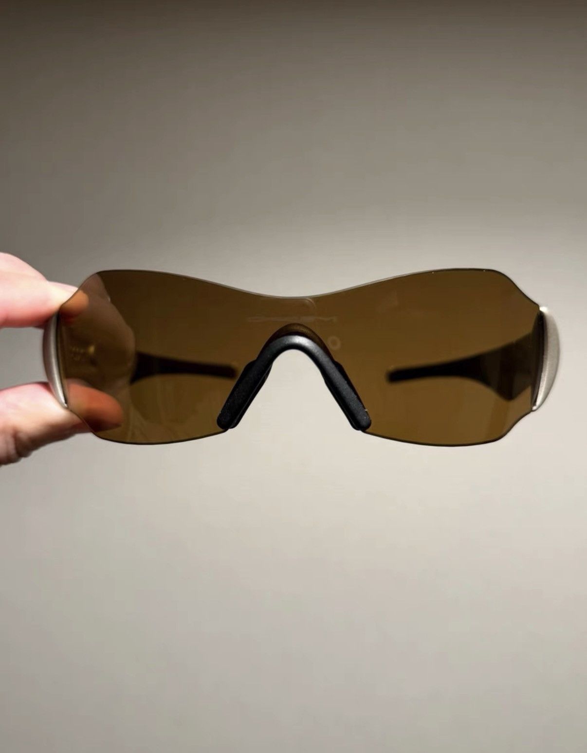 Oakley OAKLEY ZERO PLASMA White Gold Sports Sunglasses K24 Size ONE SIZE - 1 Thumbnail