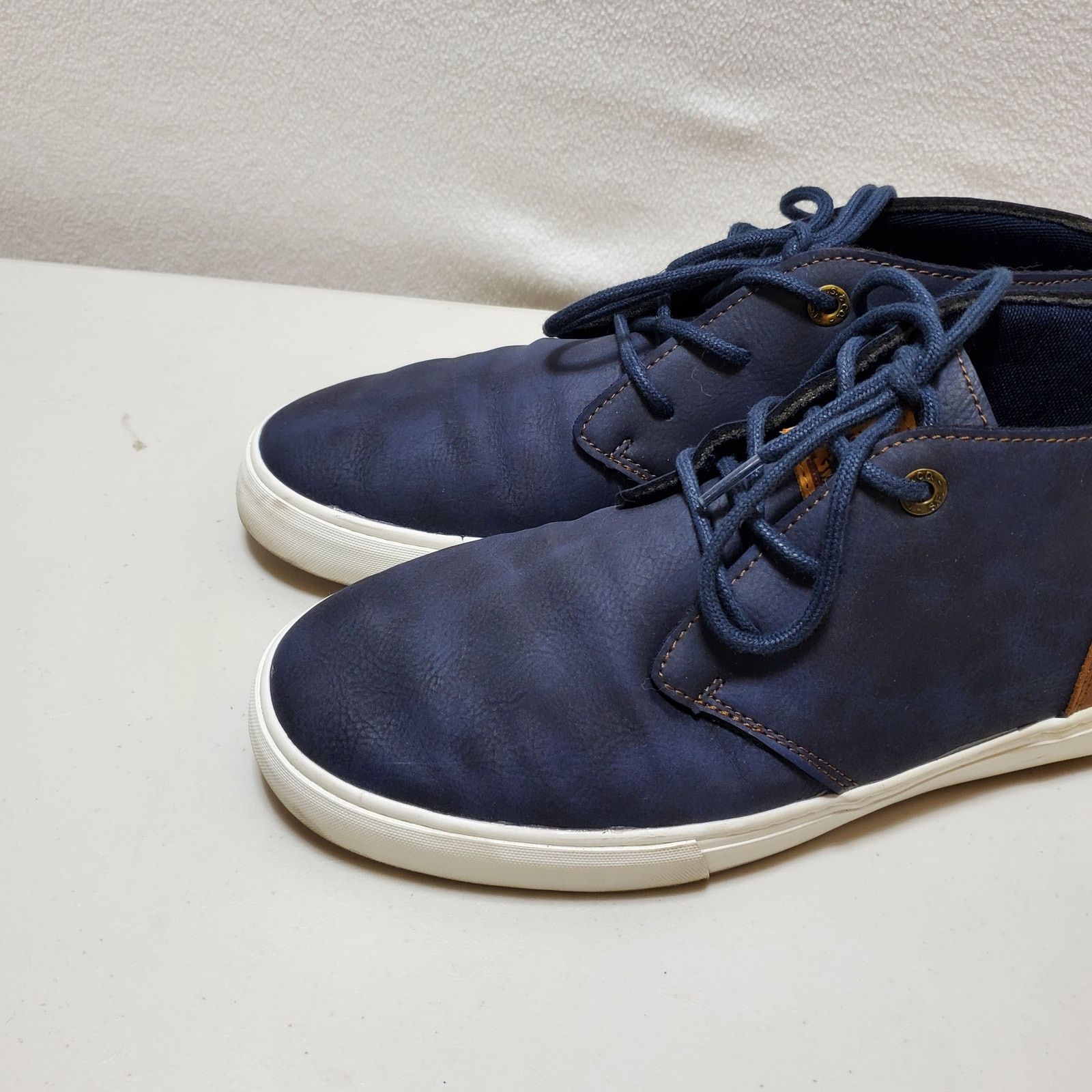 Levi's Levis Comfort Sneakers Shoes Men 8.5 Synthetic Upper Lace Up Size US 8.5 / EU 41-42 - 4 Thumbnail