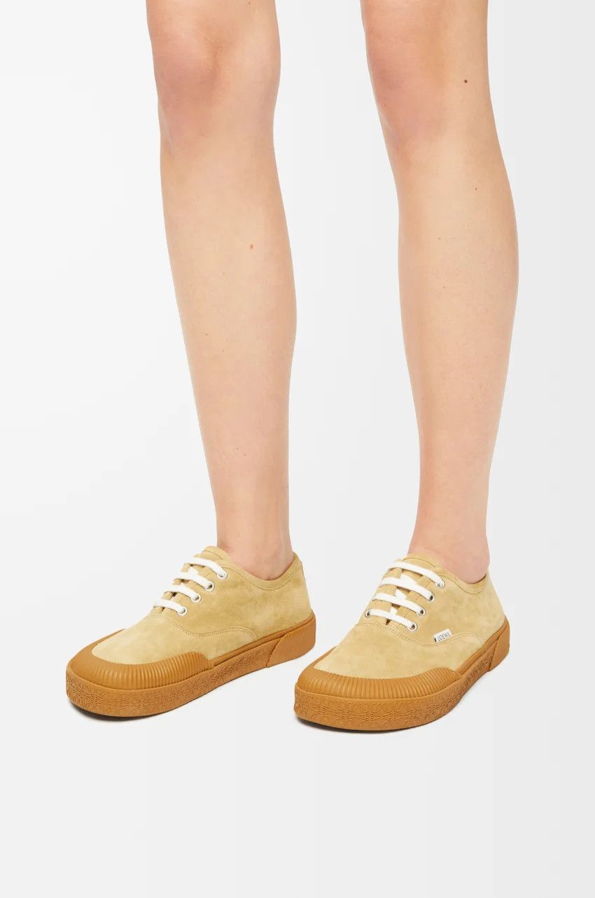 Loewe o1loc1c0525 Sneakers in Gold Size US 9 / IT 39 - 2 Thumbnail