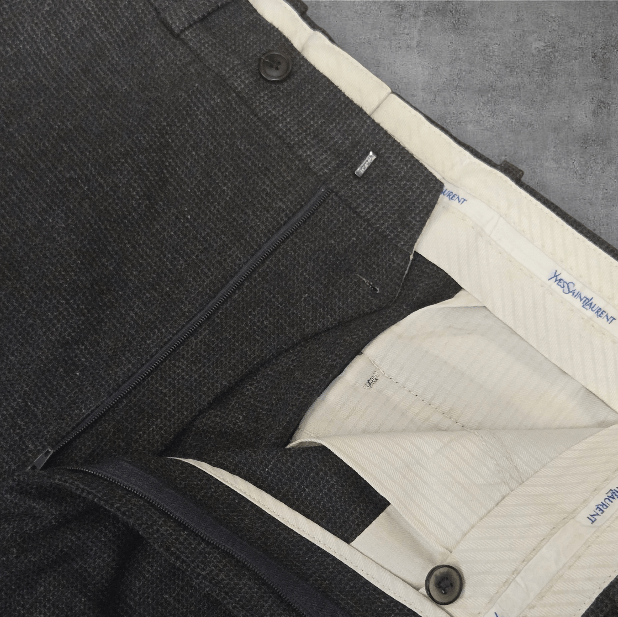 Yves Saint Laurent Yves Saint Laurent Vintage Wool Pleated Pants Size US 32 / EU 48 - 4 Thumbnail